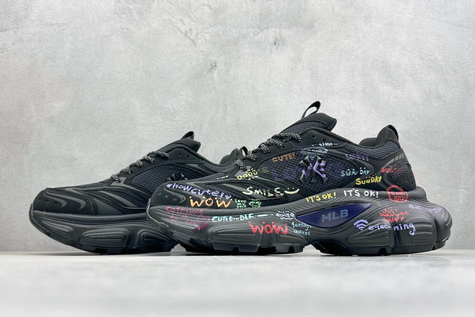 MLB NY 印花网红老爹跑鞋 手工定定制涂鸦恶作剧内增高6cm 原厂原档案数据开发 进口纳米材质 原厂