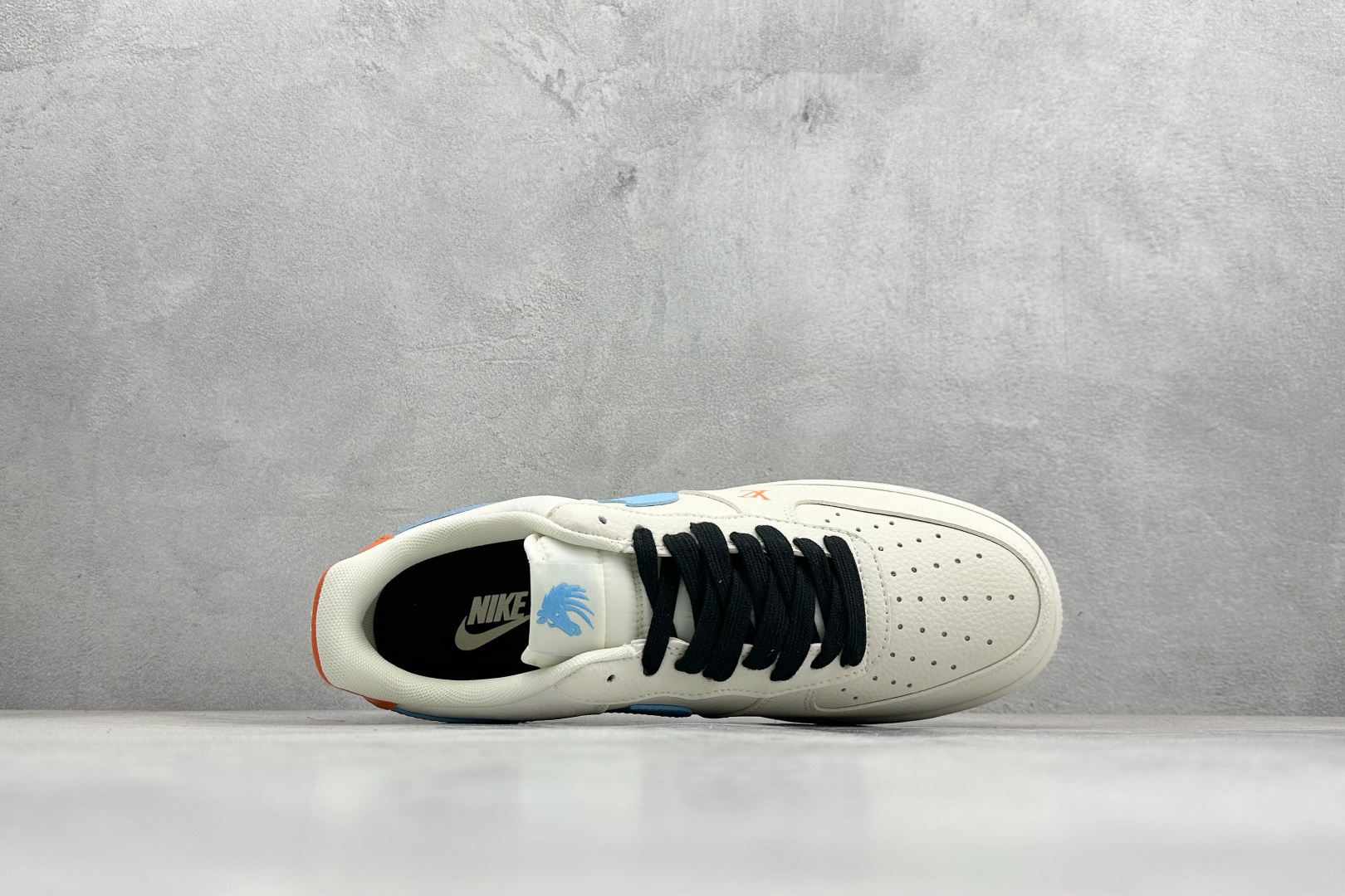 SC版Nike Air Force 1'07 Low 联名马年限定 彩色拼接丝绸 空军一号低帮休闲板鞋 FV3694-100 SC版Nike Air Force 1'07 Low 联名马年限定 彩色拼接丝绸 空军一号低帮休闲板鞋 FV3694-100