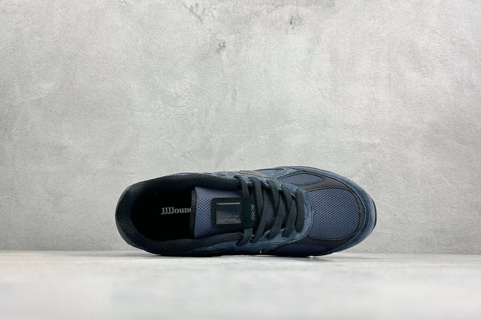 DS版New Balance 新百伦 990V3系列联名款复古休闲跑步鞋 M990JJ4 DS版New Balance 新百伦 990V3系列联名款复古休闲跑步鞋 M990JJ4