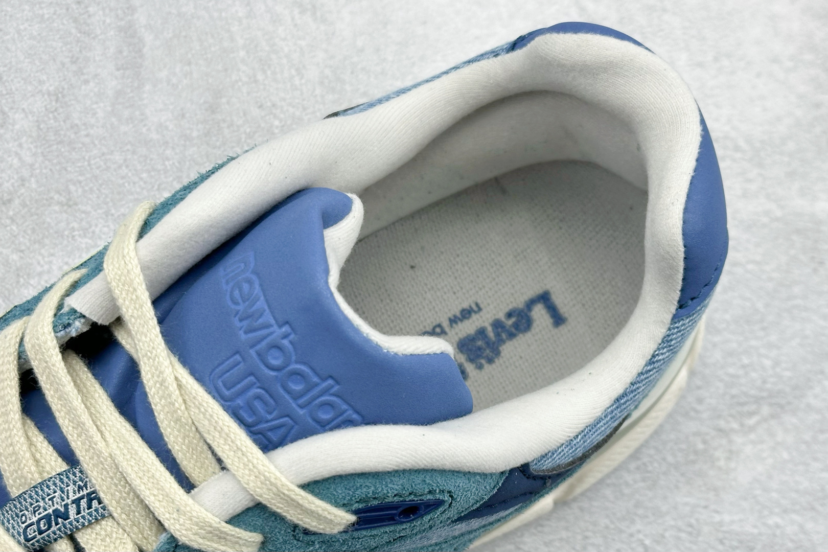 DS版New Balance 新百伦 990V3系列联名款复古休闲跑步鞋 M990LI3 DS版New Balance 新百伦 990V3系列联名款复古休闲跑步鞋 M990LI3