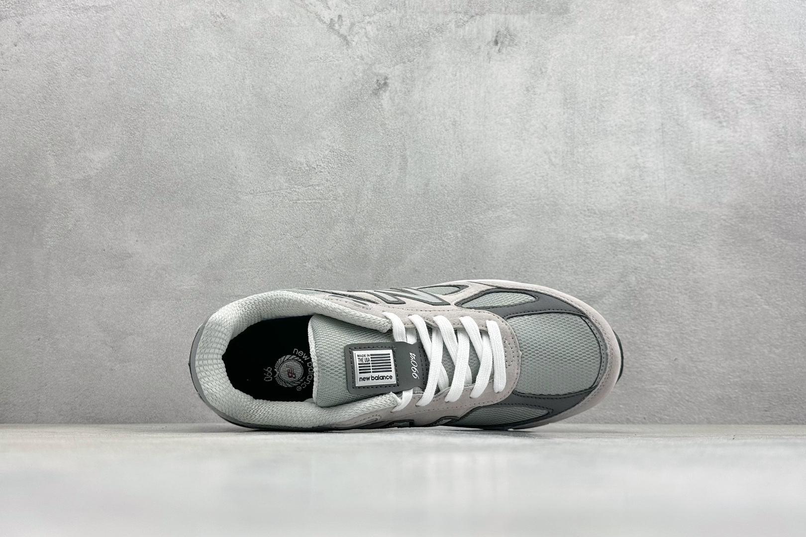 DS版New Balance 新百伦 990V3系列联名款复古休闲跑步鞋 M990GL4 DS版New Balance 新百伦 990V3系列联名款复古休闲跑步鞋 M990GL4
