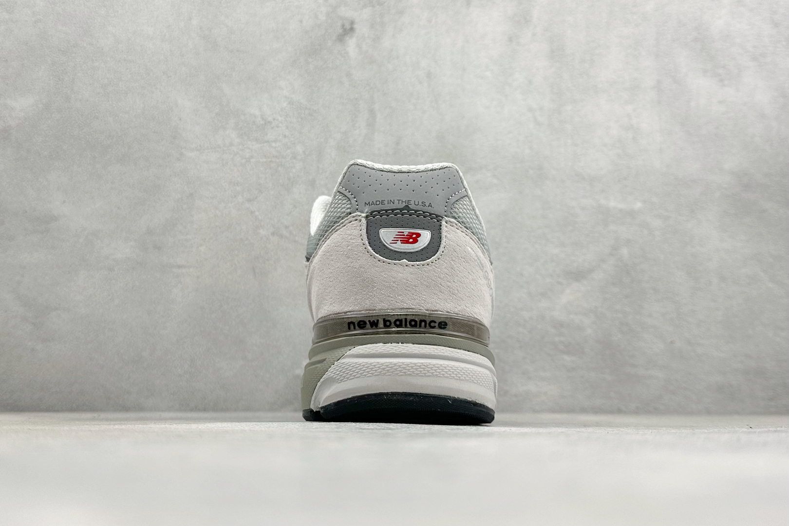DS版New Balance 新百伦 990V3系列联名款复古休闲跑步鞋 M990GL4 DS版New Balance 新百伦 990V3系列联名款复古休闲跑步鞋 M990GL4