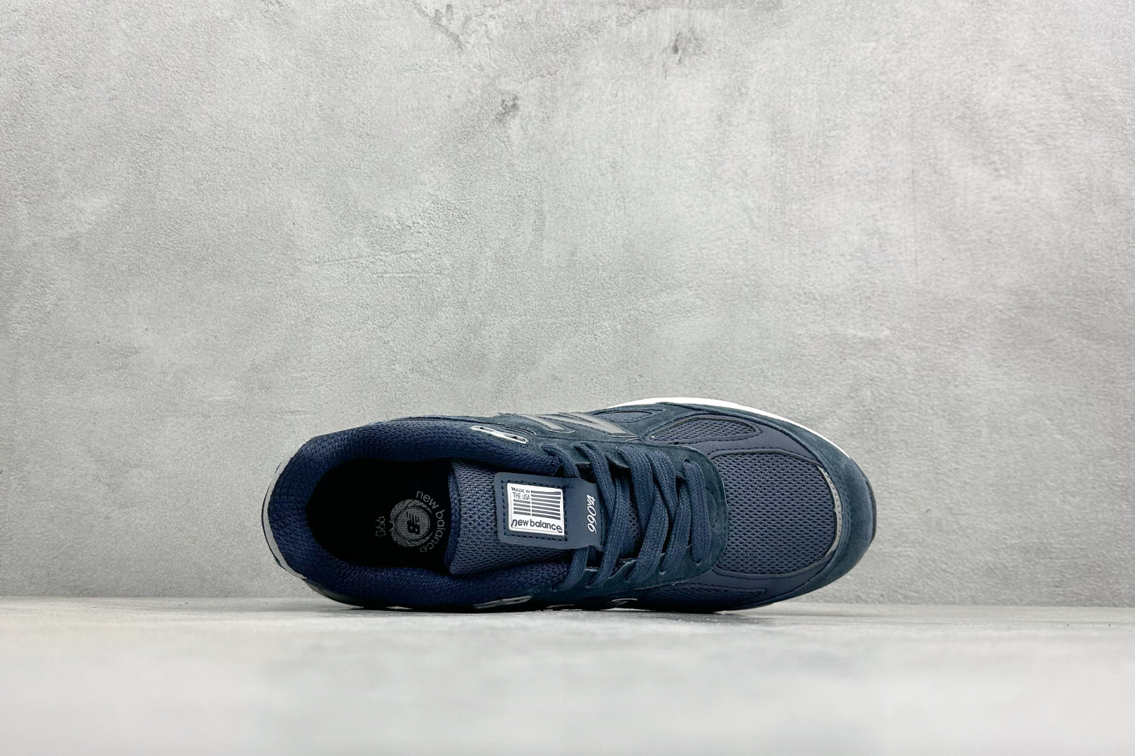 DS版New Balance 新百伦 990V3系列联名款复古休闲跑步鞋 M990NV4 DS版New Balance 新百伦 990V3系列联名款复古休闲跑步鞋 M990NV4