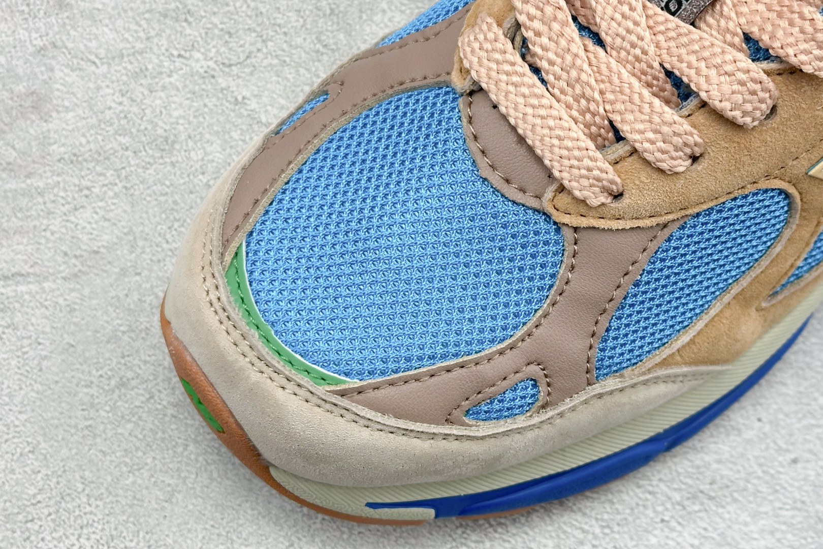 DS版New Balance 新百伦 990V3系列联名款复古休闲跑步鞋 M990JG3 DS版New Balance 新百伦 990V3系列联名款复古休闲跑步鞋 M990JG3