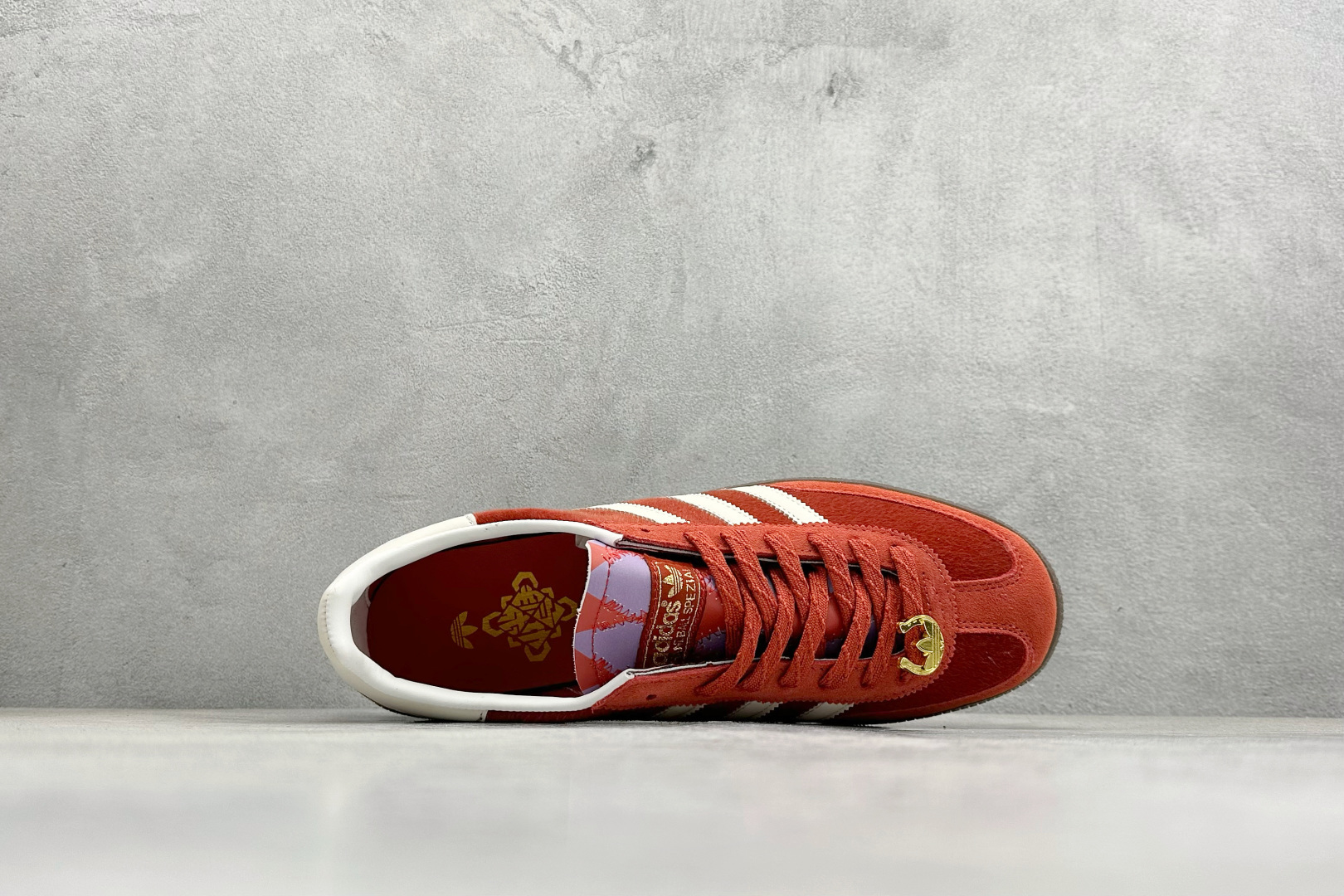 Adidas Handball Spezial 马年限定 阿迪达斯经典复古休闲板鞋 KJ6299 Adidas Handball Spezial 马年限定 阿迪达斯经典复古休闲板鞋 KJ6299