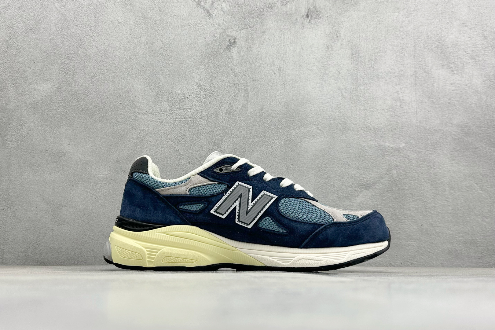 DS版New Balance 新百伦 990V3系列联名款复古休闲跑步鞋 M990TE3