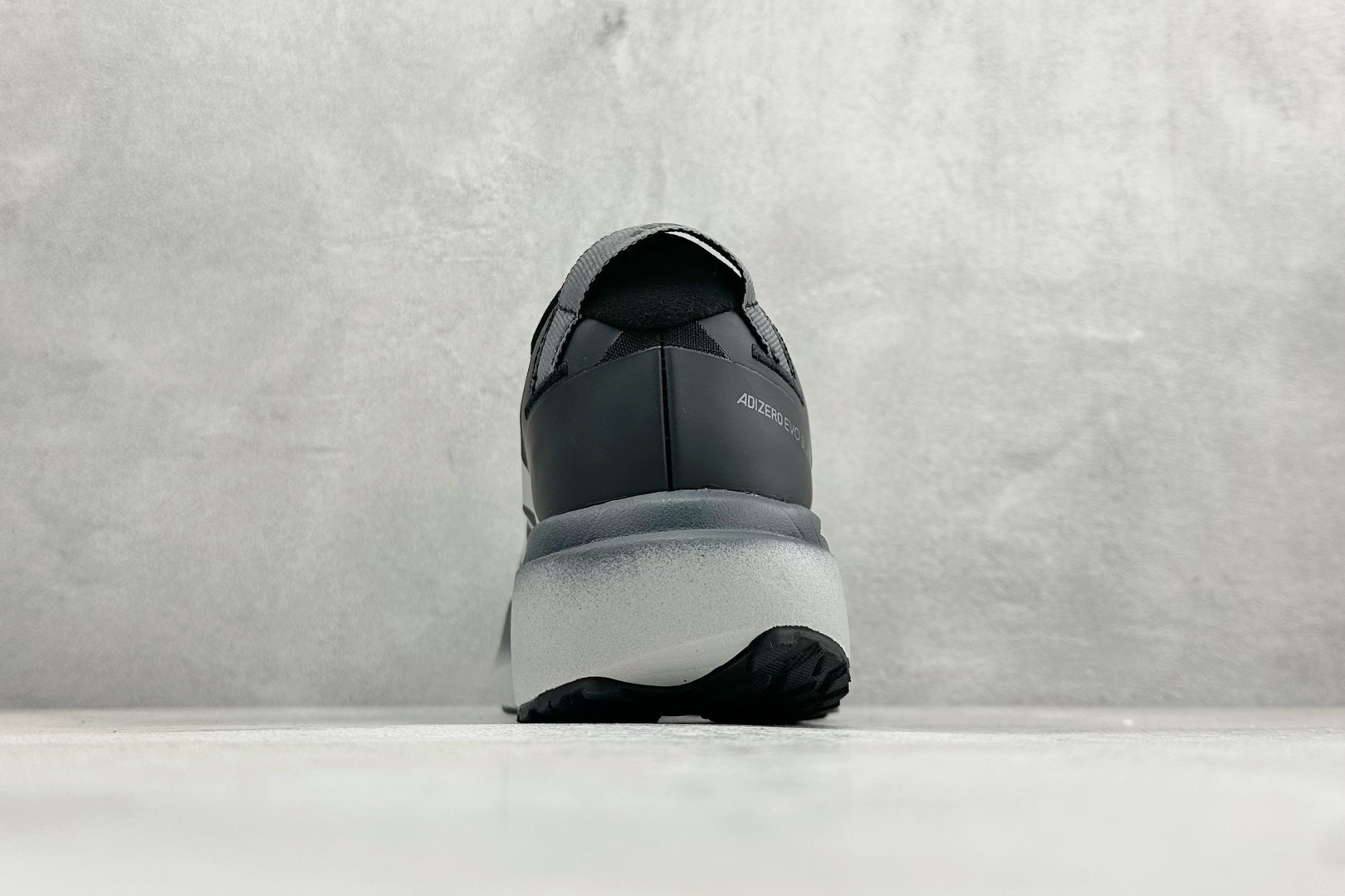 TY版AD ADIZERO EVO SL ATR 阿迪超轻透气缓震跑鞋 KK2686