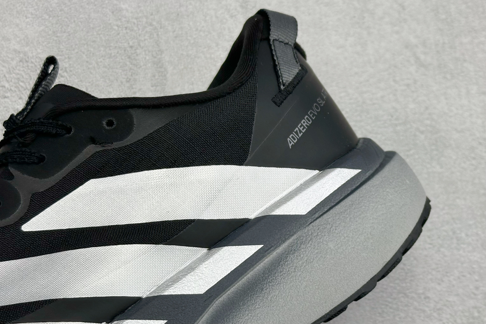 TY版AD ADIZERO EVO SL ATR 阿迪超轻透气缓震跑鞋 KK2686
