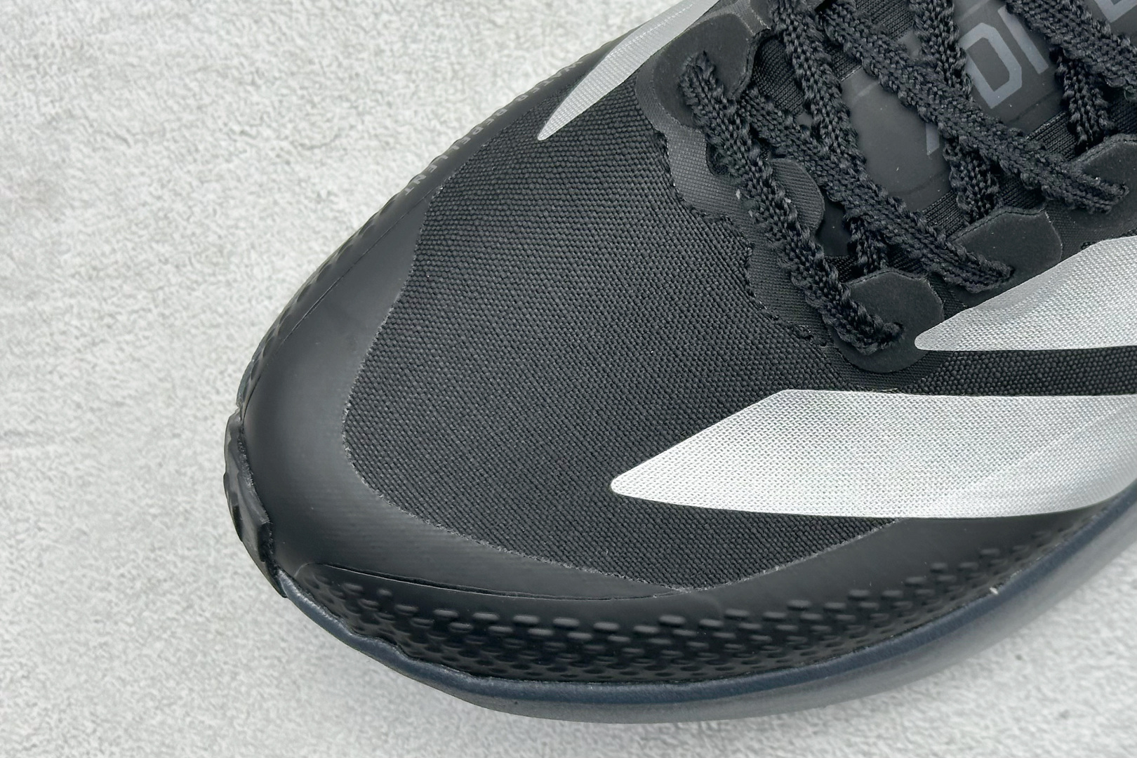 TY版AD ADIZERO EVO SL ATR 阿迪超轻透气缓震跑鞋 KK2686