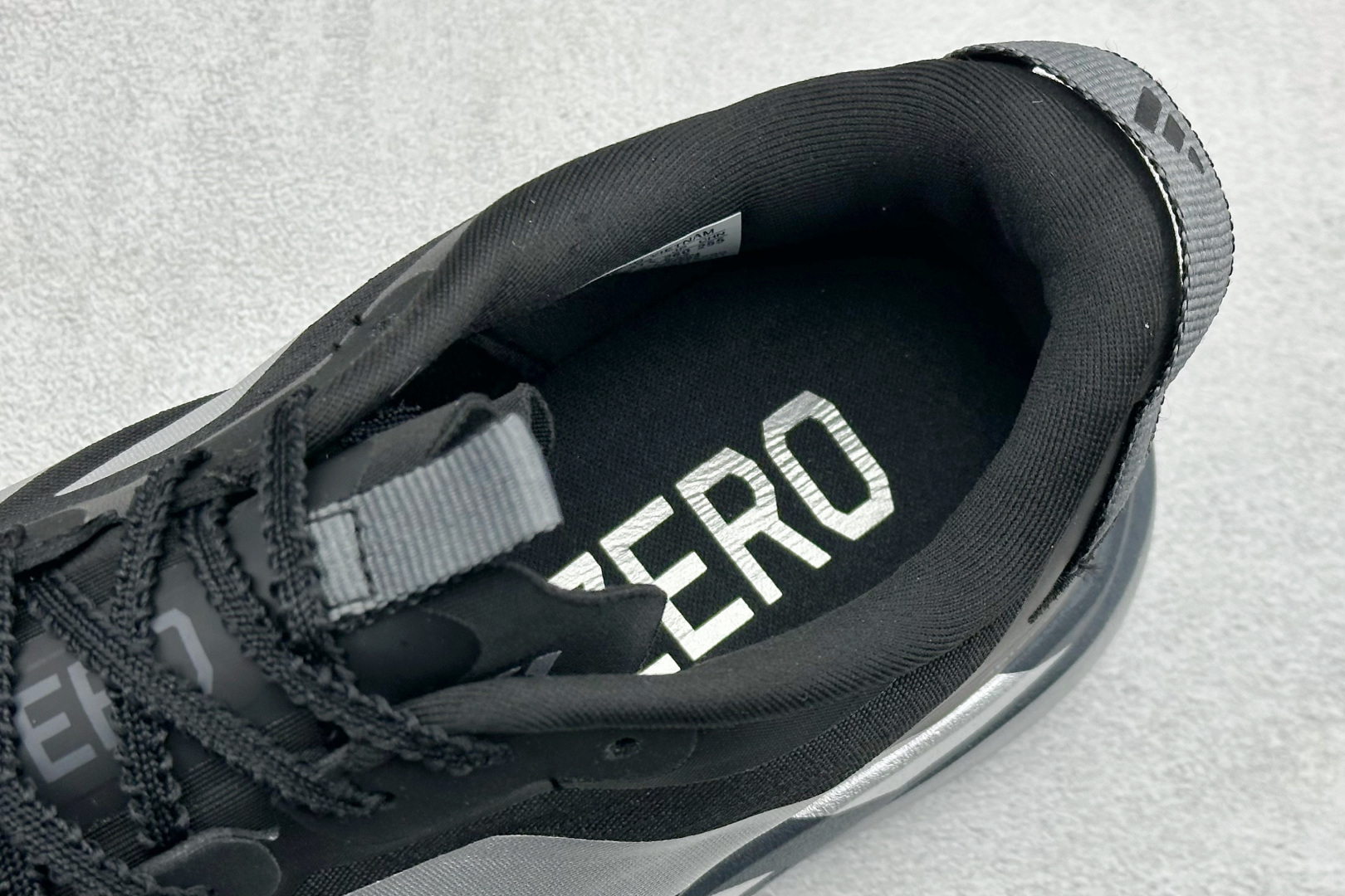 TY版AD ADIZERO EVO SL ATR 阿迪超轻透气缓震跑鞋 KK2686
