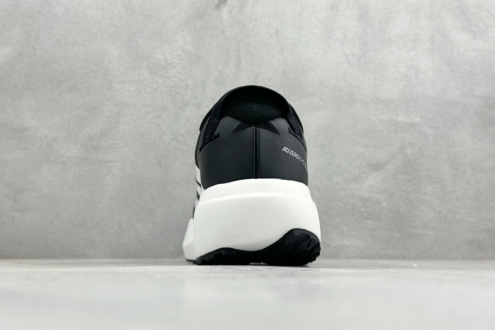 TY版AD ADIZERO EVO SL ATR 阿迪超轻透气缓震跑鞋 KK0312