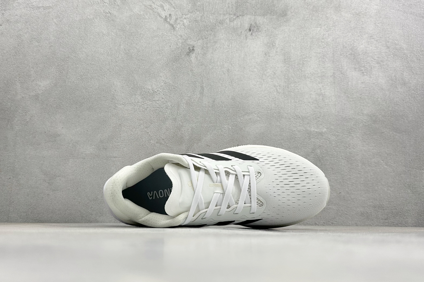 Adidas Supernova Prima M 低帮透气休闲运动跑鞋 TE1684-High Quatity Cheap Brand wholesale wholesaler seller Clothes Bags handbags Sneakers Top Fashion Clothing Shoes from China Factory Chinese suppliers best Quality Beautiful Price Adidas Supernova Prima M 低帮透气休闲运动跑鞋 TE1684