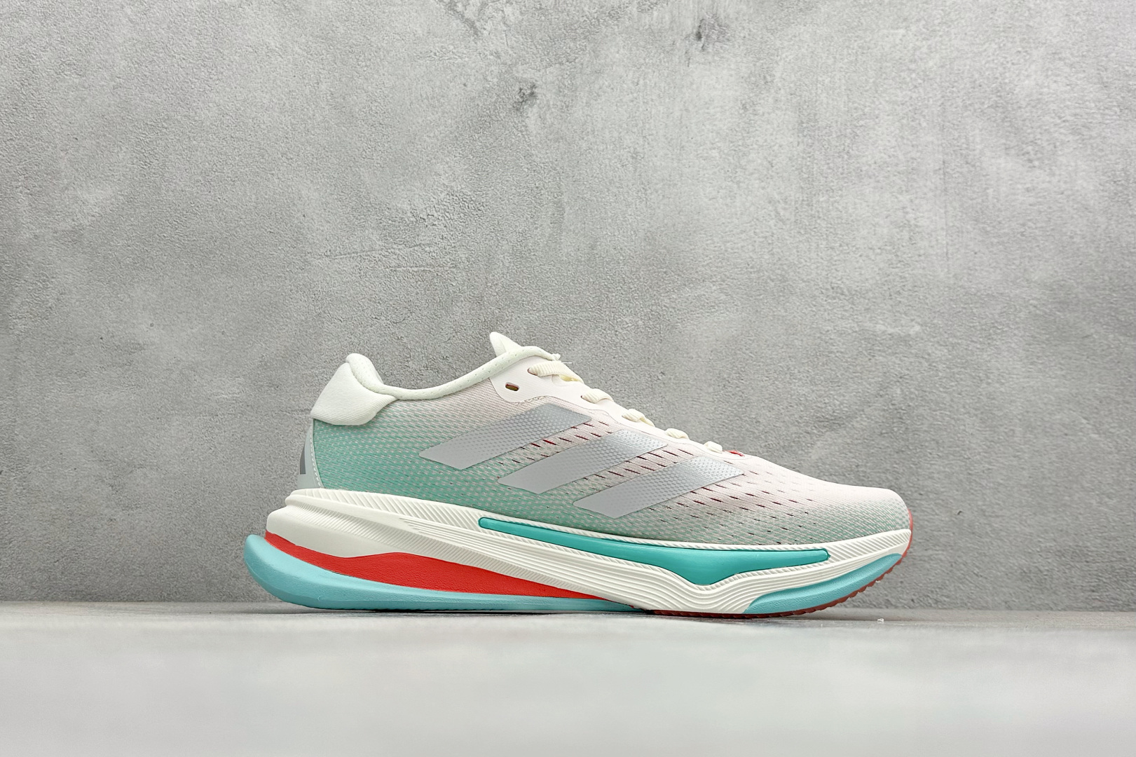 Adidas Supernova Prima M 低帮透气休闲运动跑鞋 TE1681
