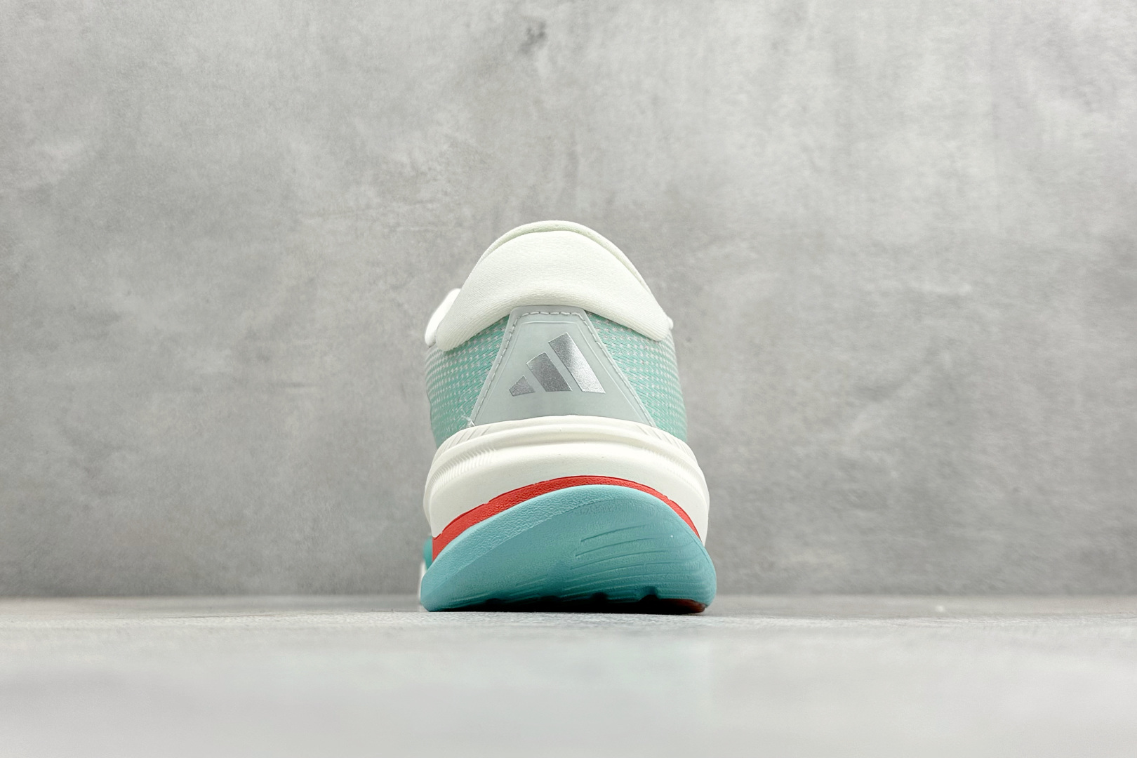 Adidas Supernova Prima M 低帮透气休闲运动跑鞋 TE1681