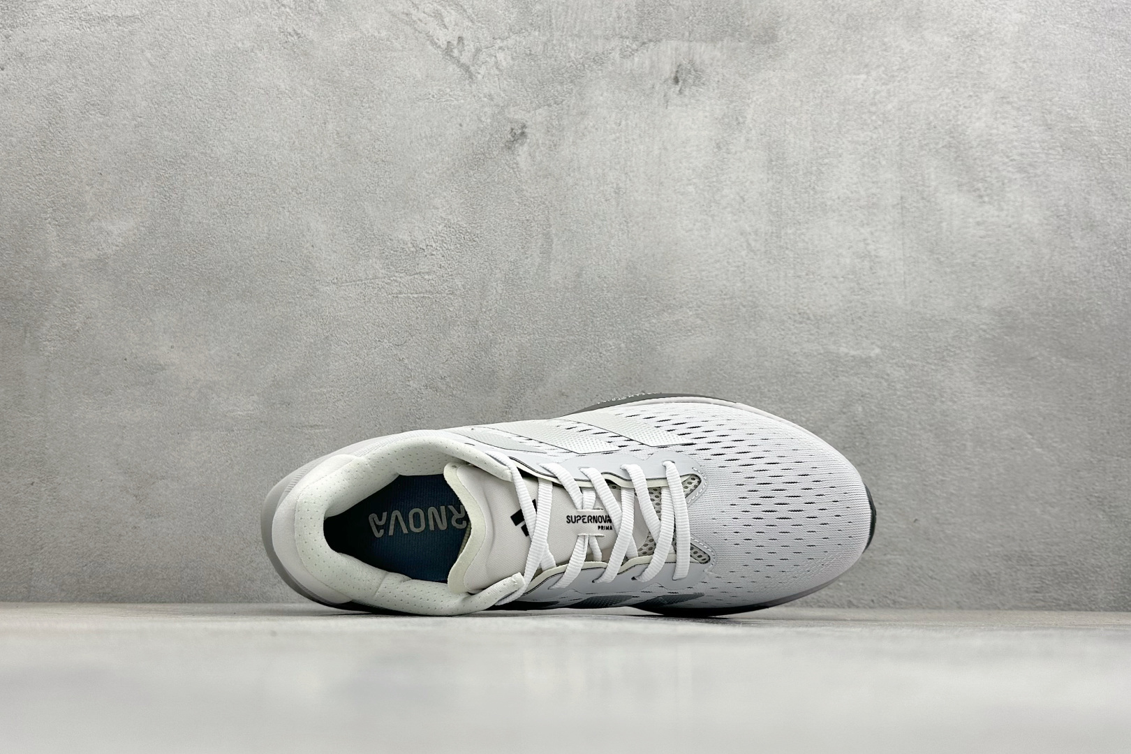 Adidas Supernova Prima M 低帮透气休闲运动跑鞋 TE1680