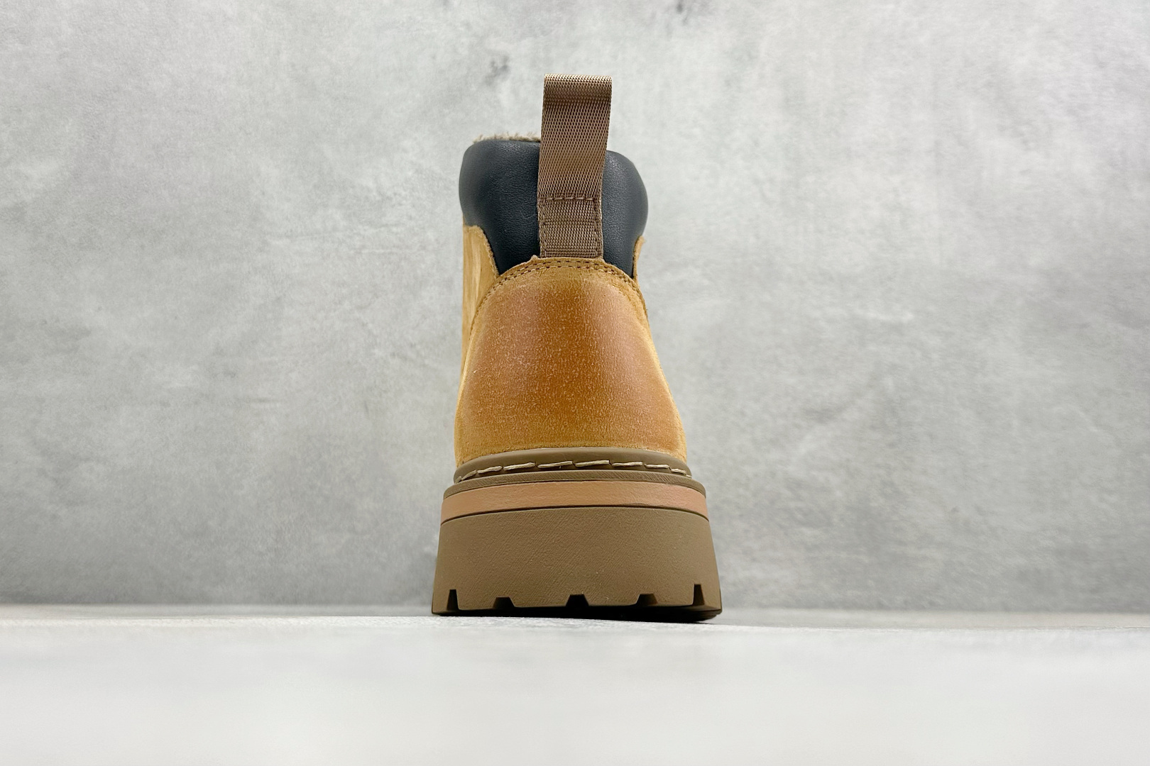 Timberland添柏岚/天伯伦 秋冬新品（毛绒内里保暖锁热）秋冬必备户外休闲大黄靴系列