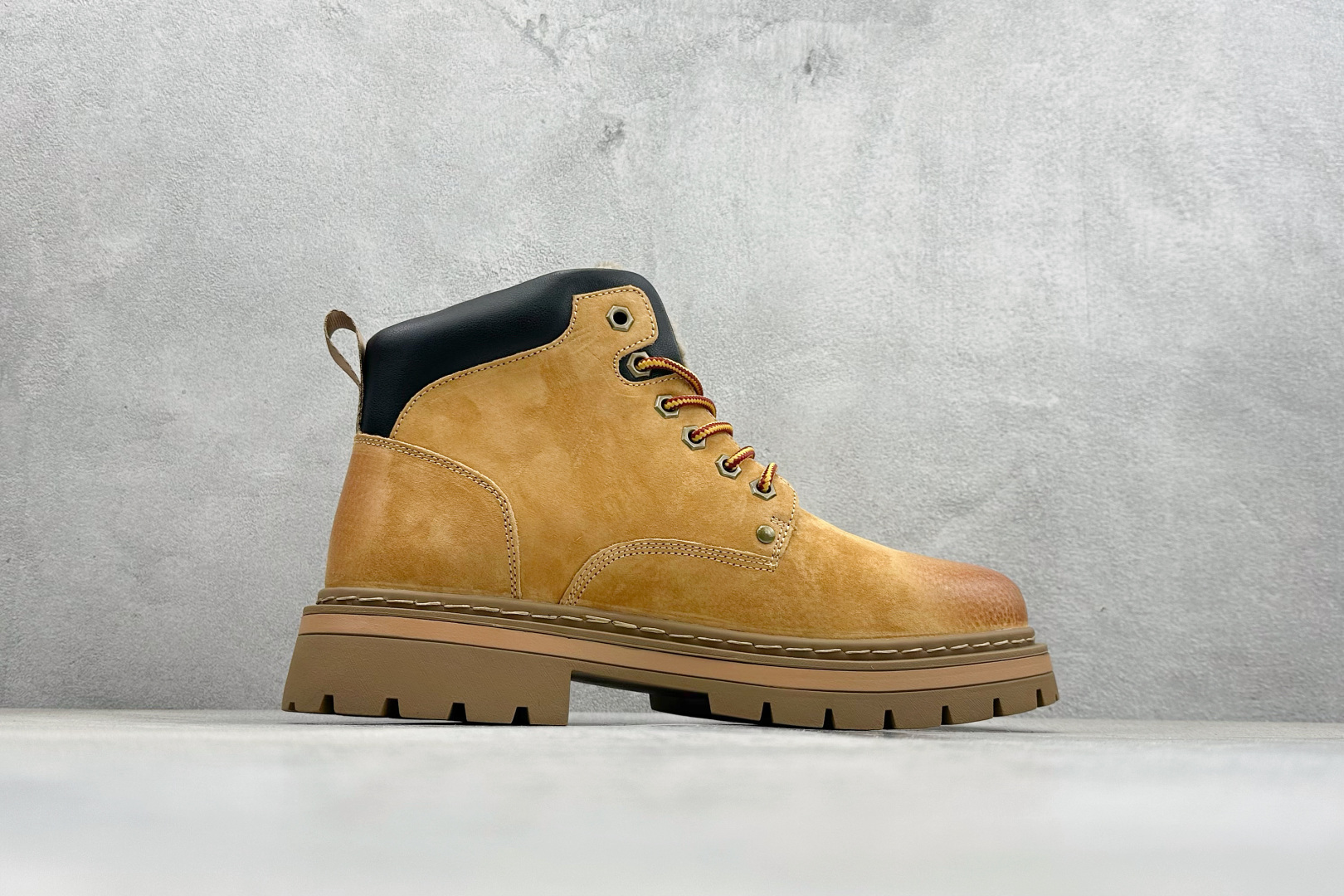 Timberland添柏岚/天伯伦 秋冬新品（毛绒内里保暖锁热）秋冬必备户外休闲大黄靴系列