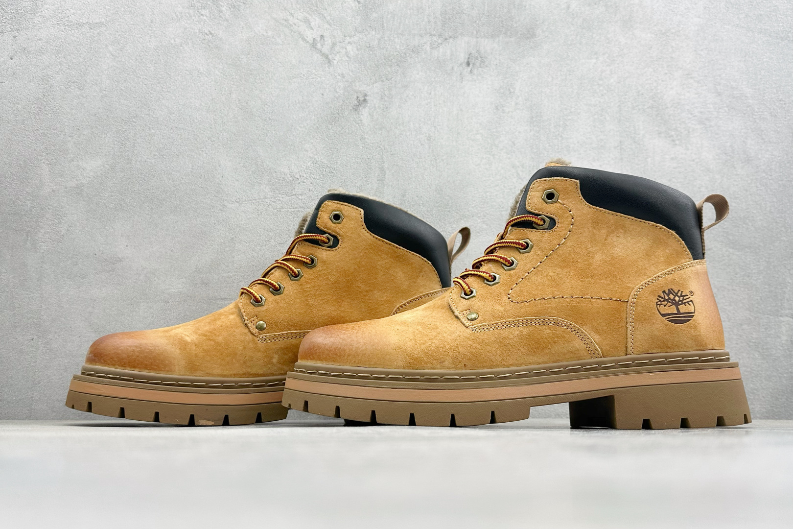 Timberland添柏岚/天伯伦 秋冬新品（毛绒内里保暖锁热）秋冬必备户外休闲大黄靴系列