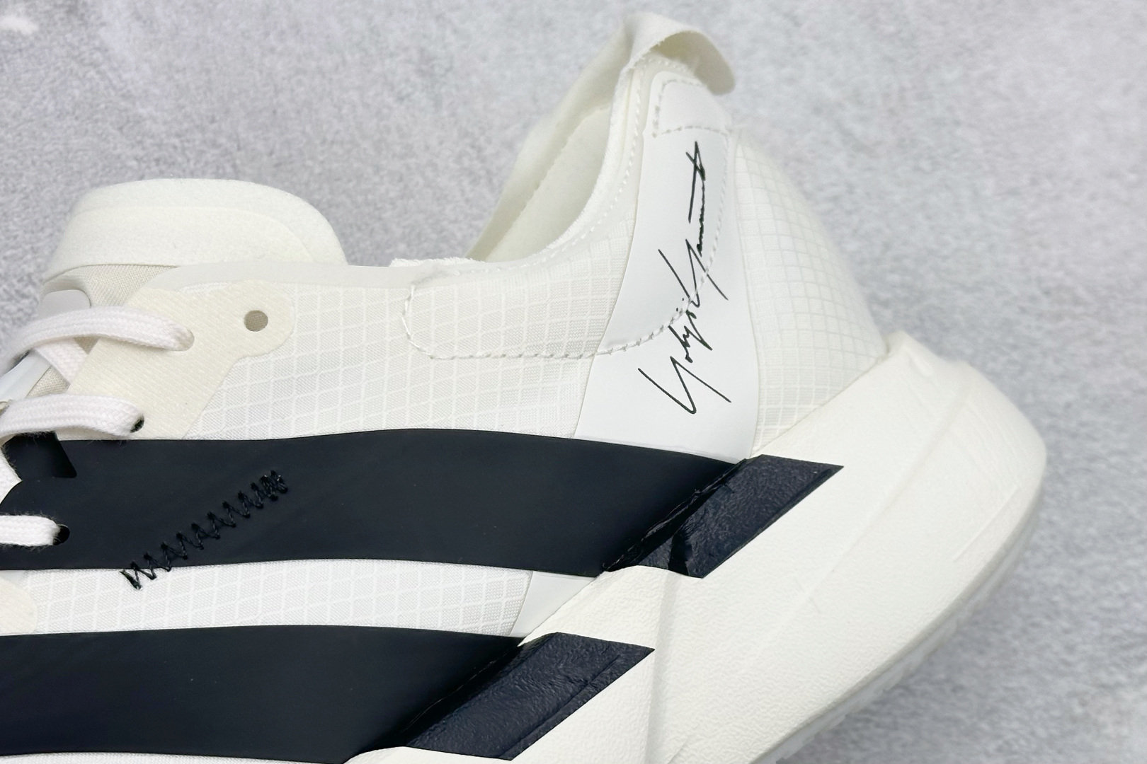 Y-3 x Adidas Adizero Adios 4 M 阿迪透气轻盈低帮跑步鞋 KI6875-High Quatity Cheap Brand wholesale wholesaler seller Clothes Bags handbags Sneakers Top Fashion Clothing Shoes from China Factory Chinese suppliers best Quality Beautiful Price Y-3 x Adidas Adizero Adios 4 M 阿迪透气轻盈低帮跑步鞋 KI6875
