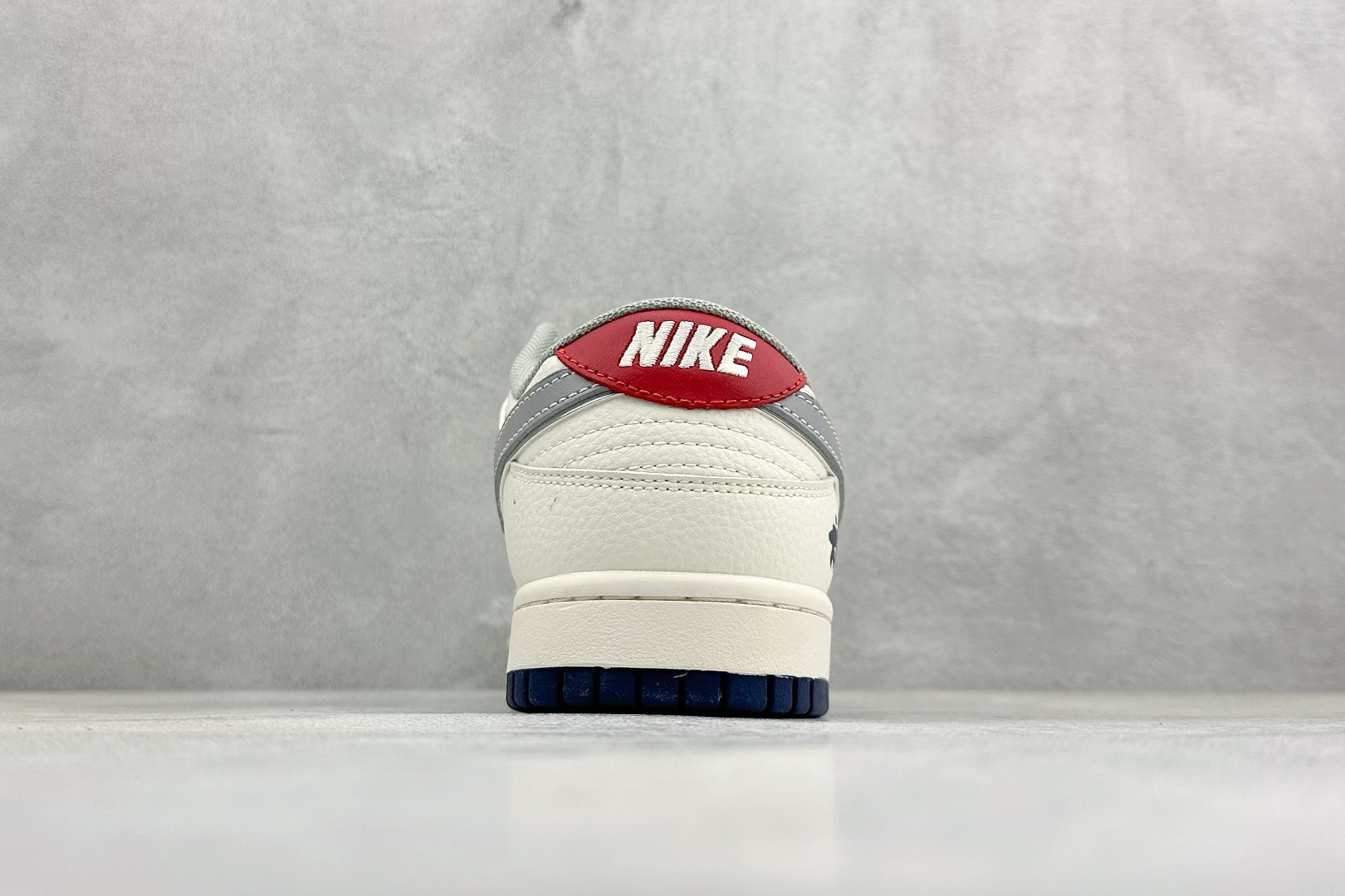 2026年新款限量发售 Nike SB Dunk Low“ 马年限定—汗血宝马” 周年高端定制 低帮休闲板鞋 SD6888-107-High Quatity Cheap Brand wholesale wholesaler seller Clothes Bags handbags Sneakers Top Fashion Clothing Shoes from China Factory Chinese suppliers best Quality Beautiful Price 2026年新款限量发售 Nike SB Dunk Low“ 马年限定—汗血宝马” 周年高端定制 低帮休闲板鞋 SD6888-107