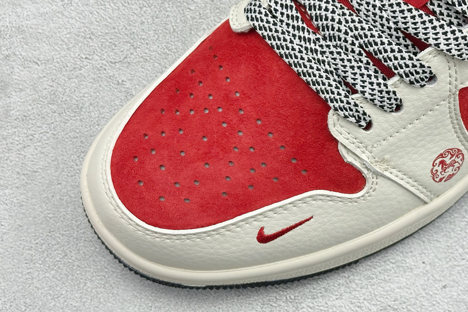 Air Jordan 1 Low AJ1 乔1 马年限定 骏马奔腾 高端定制 低帮复古篮球鞋 FC7688-203-High Quatity Cheap Brand wholesale wholesaler seller Clothes Bags handbags Sneakers Top Fashion Clothing Shoes from China Factory Chinese suppliers best Quality Beautiful Price Air Jordan 1 Low AJ1 乔1 马年限定 骏马奔腾 高端定制 低帮复古篮球鞋 FC7688-203
