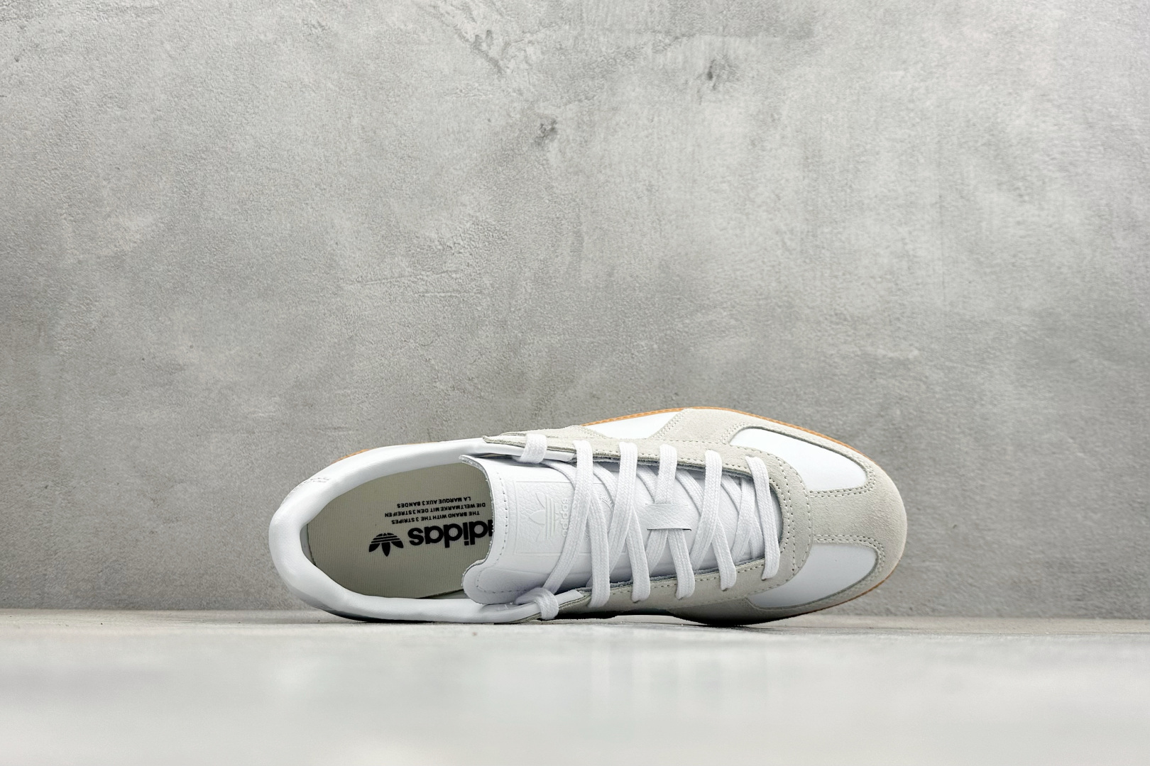 S2Adidas BW ARMY 阿迪三叶草复古休闲板鞋 JR2002-High Quatity Cheap Brand wholesale wholesaler seller Clothes Bags handbags Sneakers Top Fashion Clothing Shoes from China Factory Chinese suppliers best Quality Beautiful Price S2Adidas BW ARMY 阿迪三叶草复古休闲板鞋 JR2002