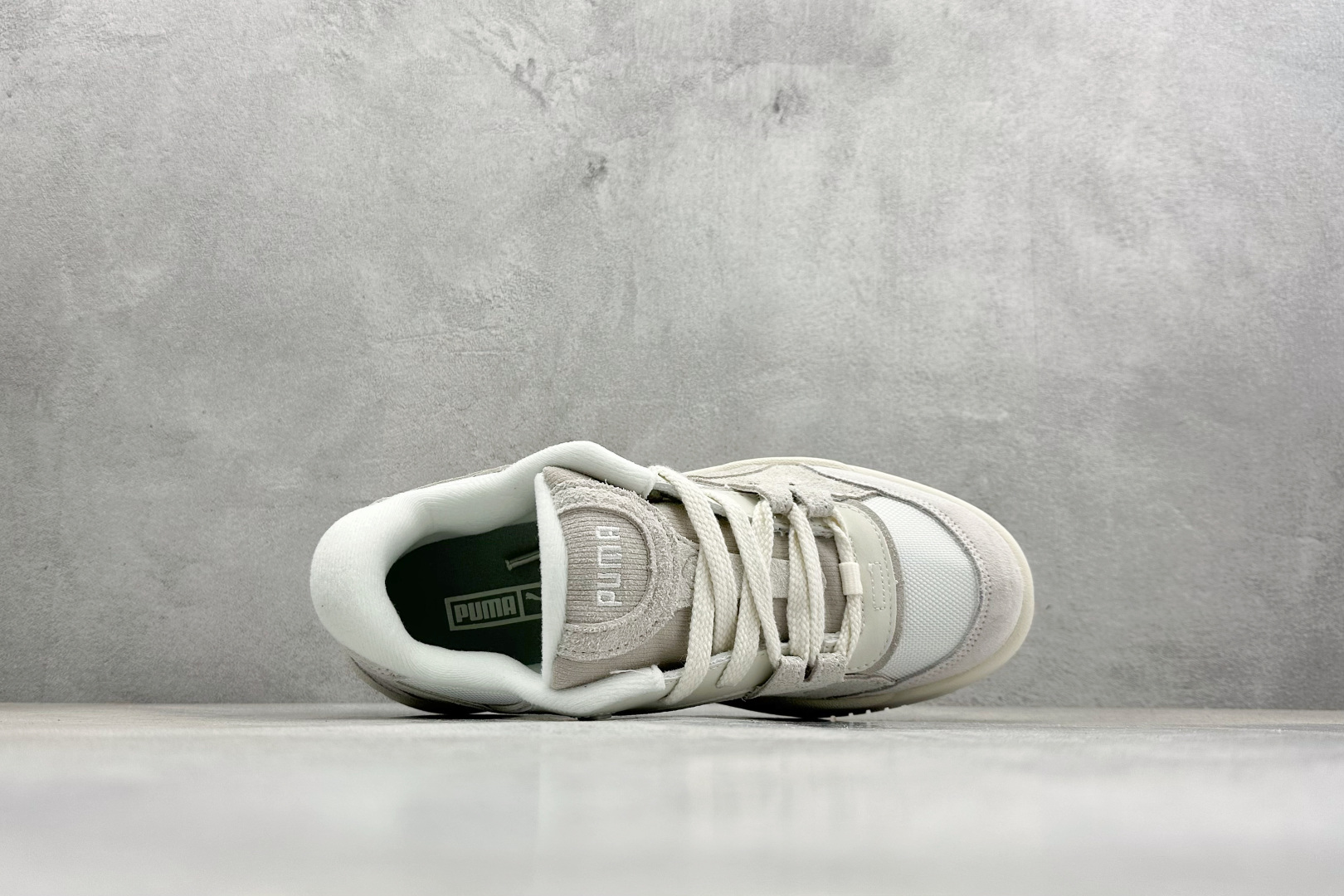 TG版Puma-180 Reflect 防滑耐磨低帮板鞋 孔眼底座和脚趾凸起由猪八革材料制成 394873-01