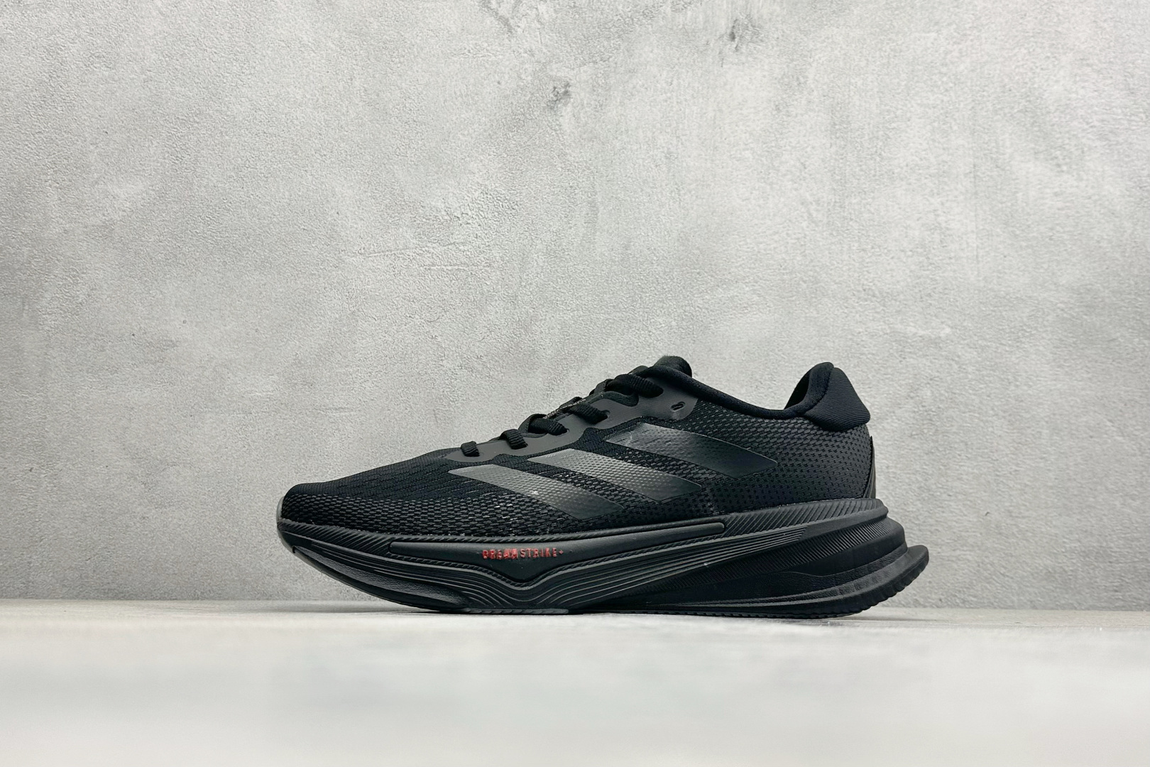 Adidas Supernova Prima M 低帮透气休闲运动跑鞋 TE1689