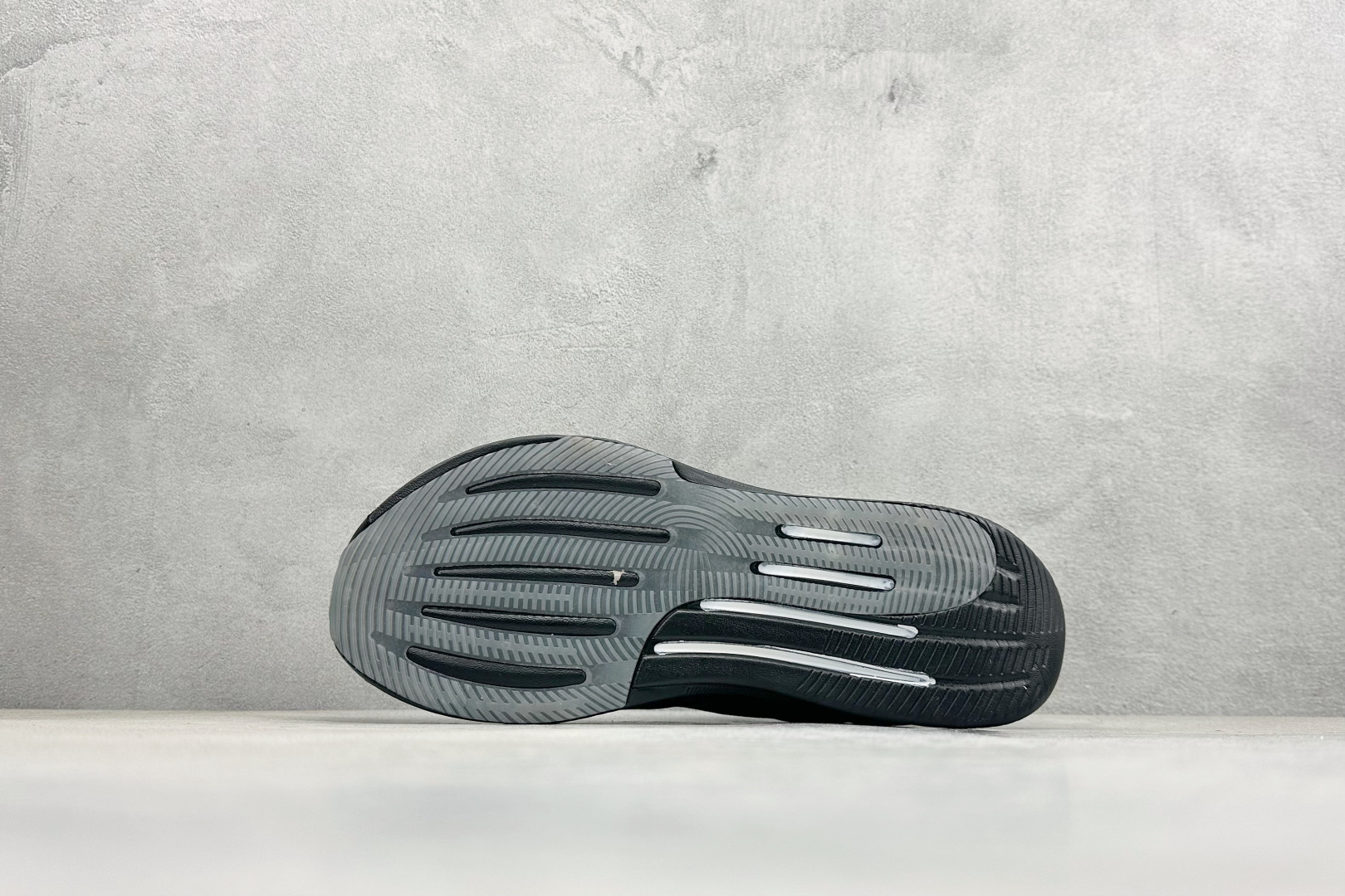 Adidas Supernova Prima M 低帮透气休闲运动跑鞋 TE1689