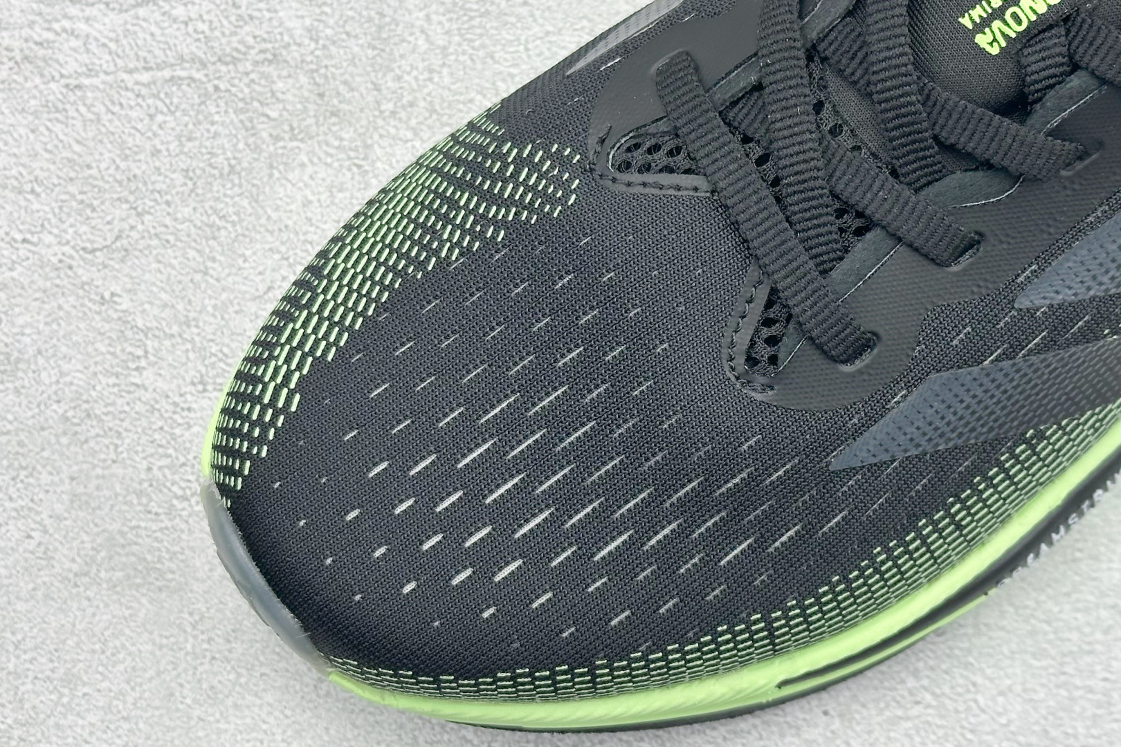Adidas Supernova Prima M 低帮透气休闲运动跑鞋 TE1688