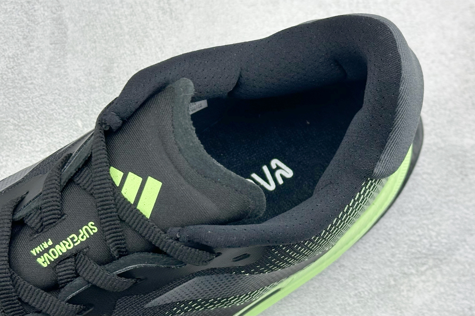 Adidas Supernova Prima M 低帮透气休闲运动跑鞋 TE1688