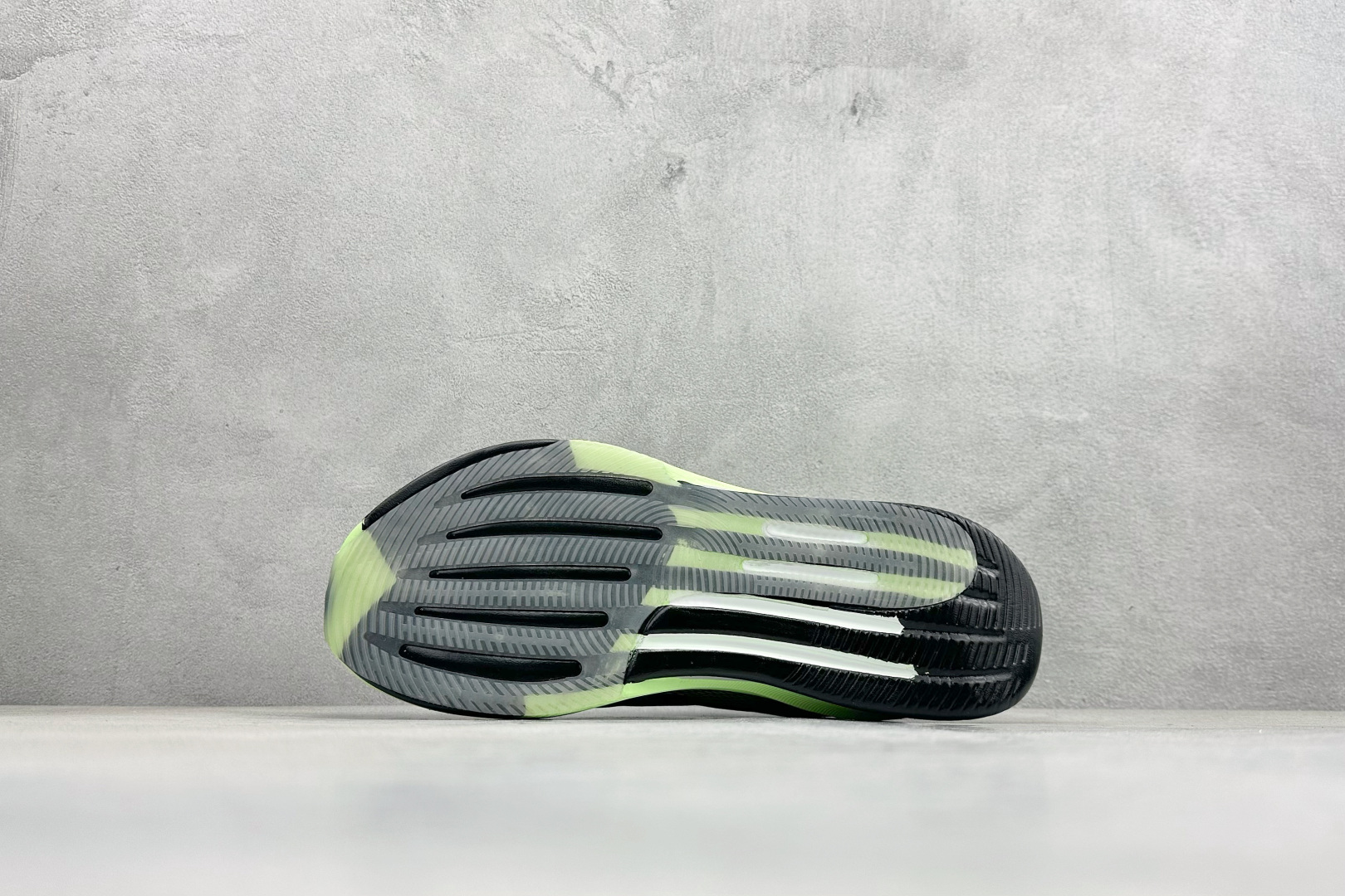 Adidas Supernova Prima M 低帮透气休闲运动跑鞋 TE1688
