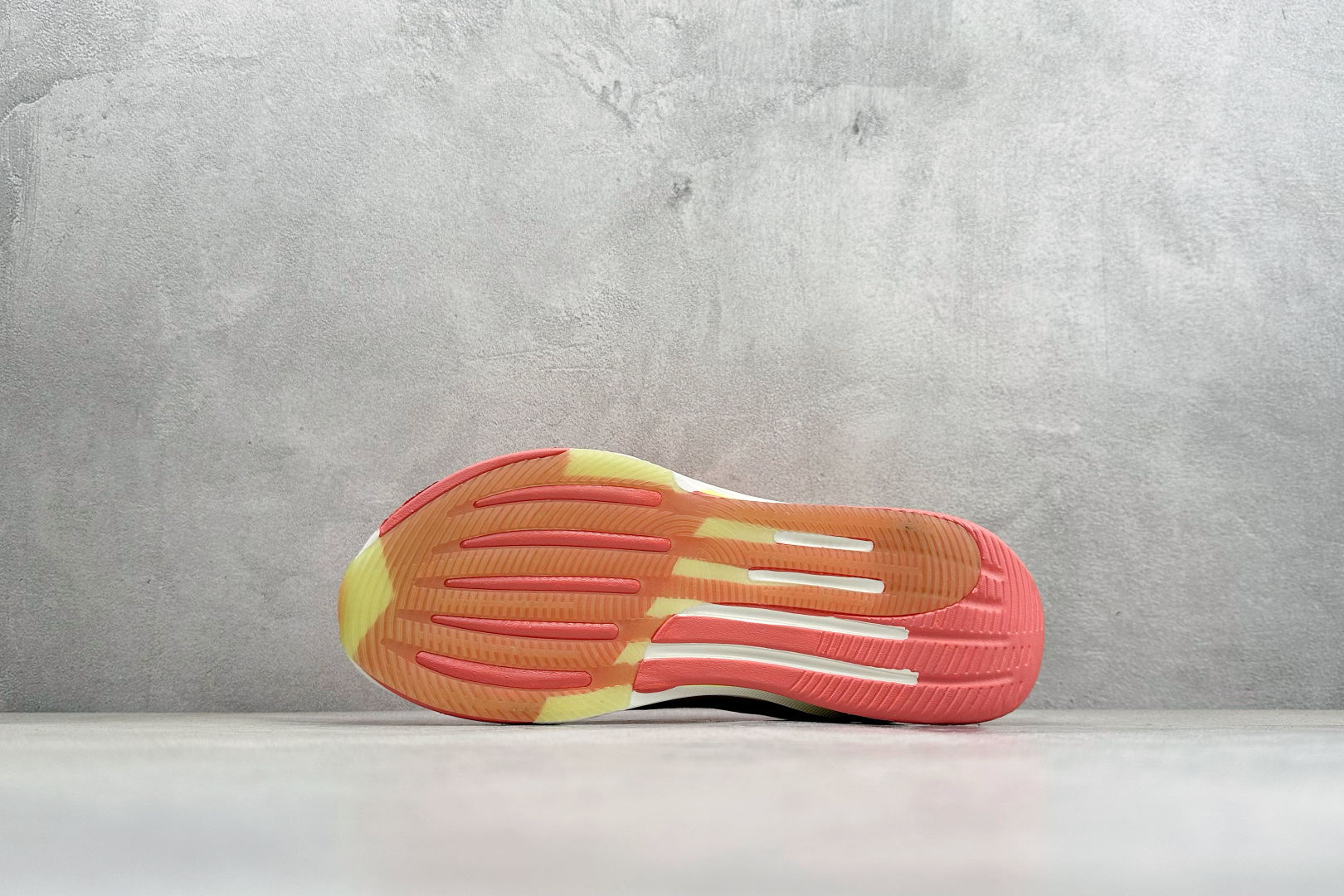 Adidas Supernova Prima M 低帮透气休闲运动跑鞋 TE1686