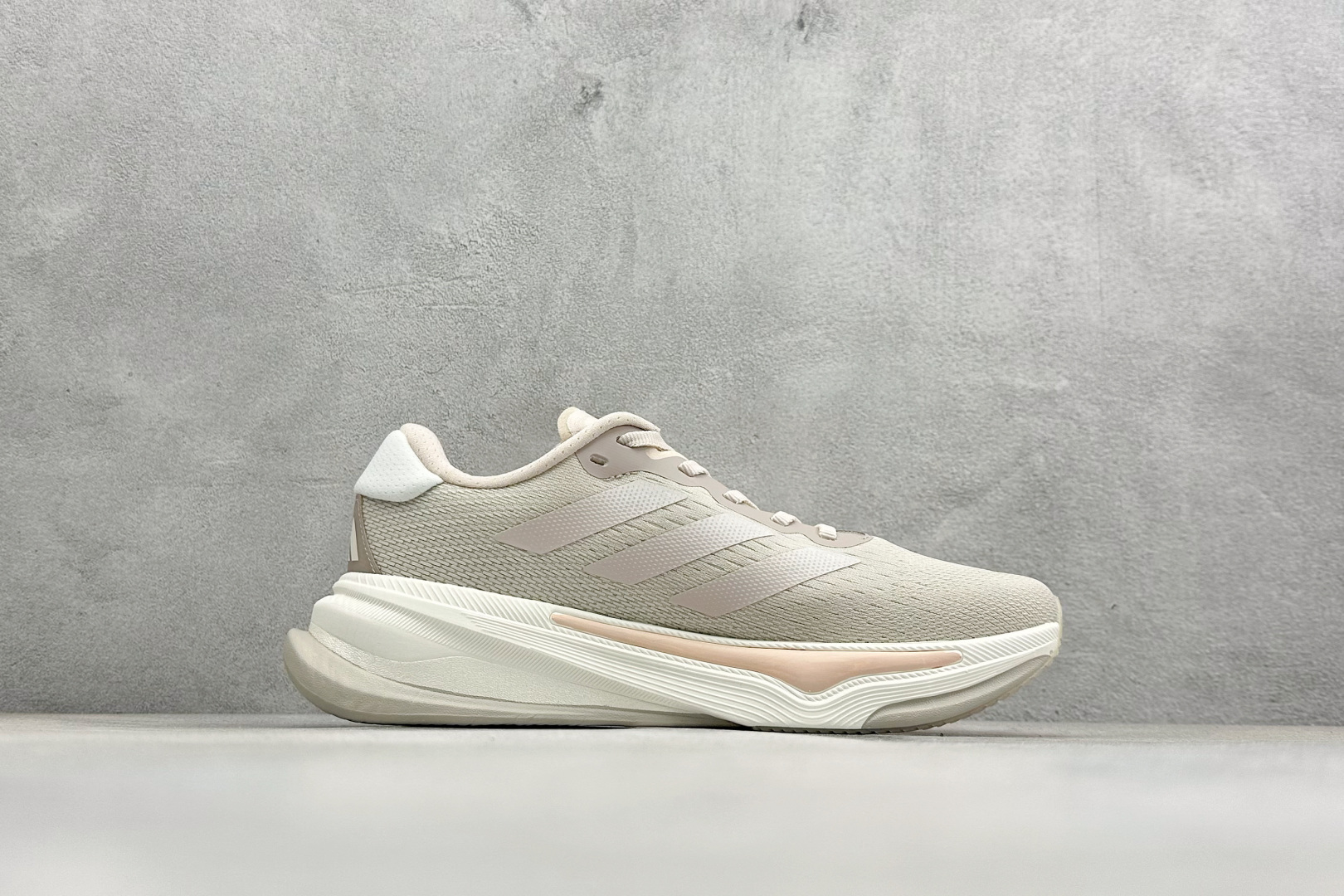 Adidas Supernova Prima M 低帮透气休闲运动跑鞋 TE1685