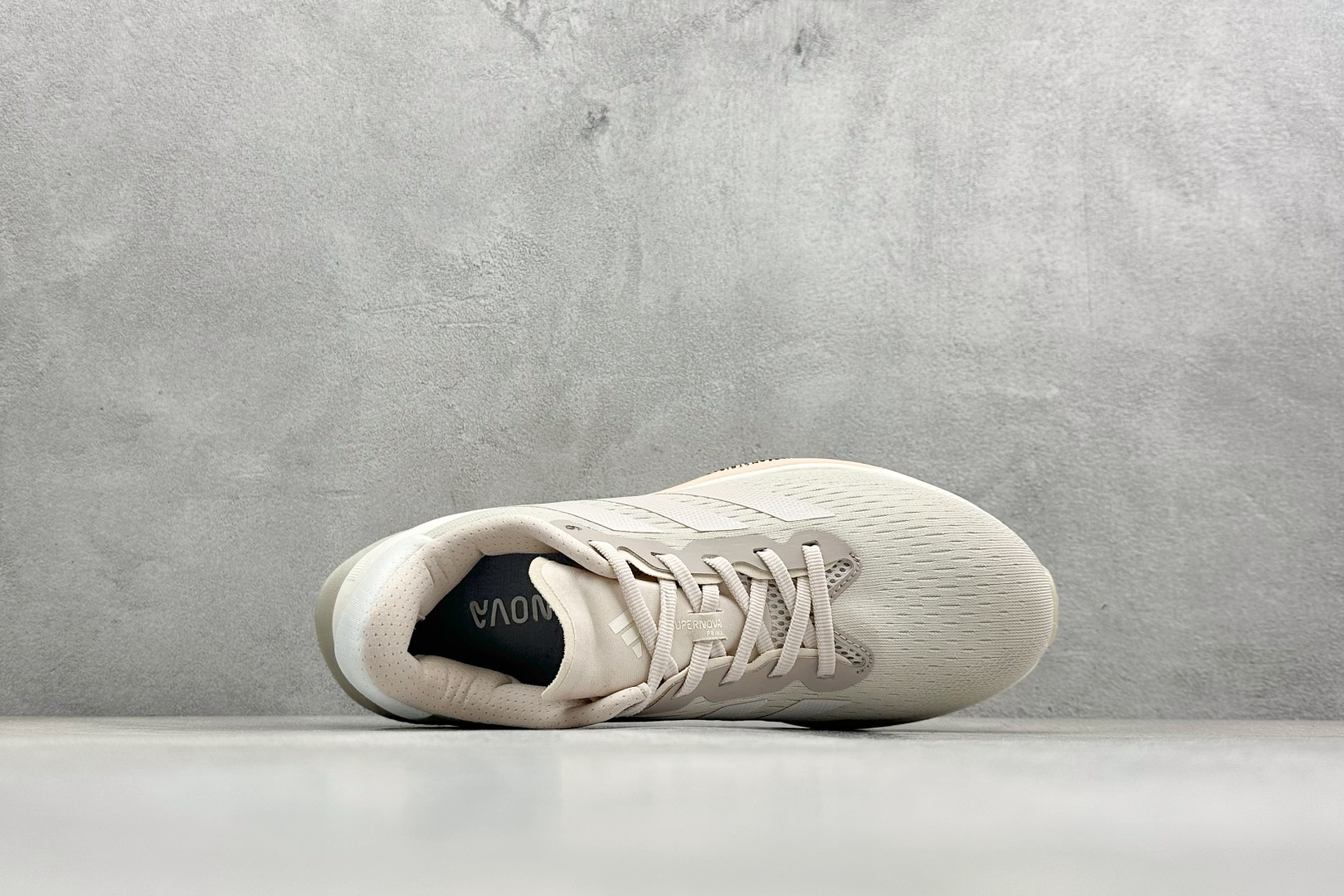 Adidas Supernova Prima M 低帮透气休闲运动跑鞋 TE1685