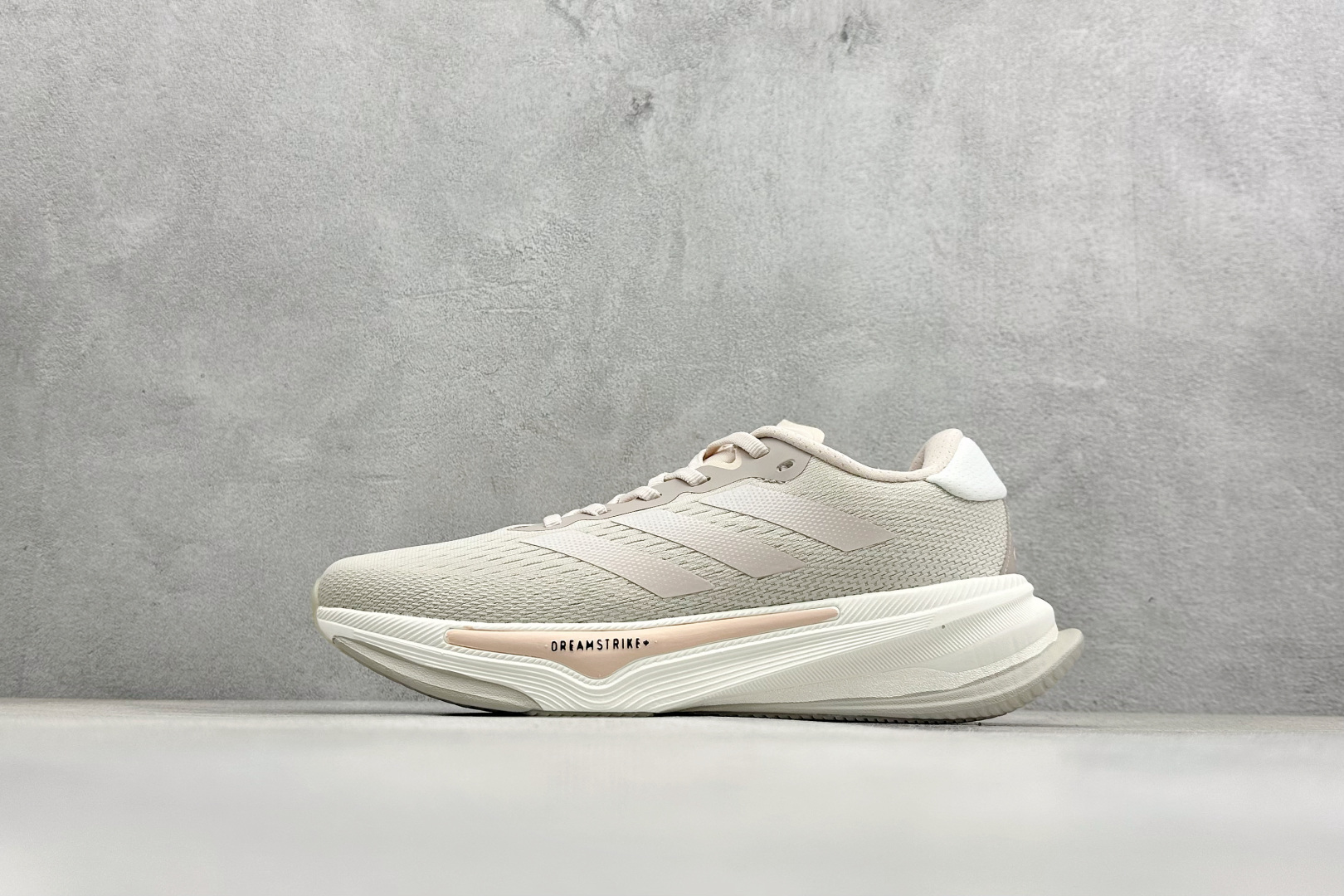 Adidas Supernova Prima M 低帮透气休闲运动跑鞋 TE1685