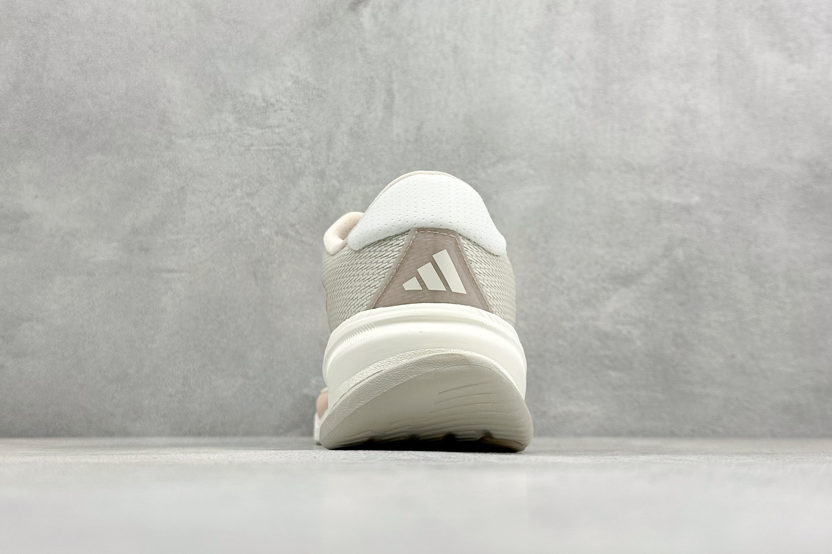Adidas Supernova Prima M 低帮透气休闲运动跑鞋 TE1685