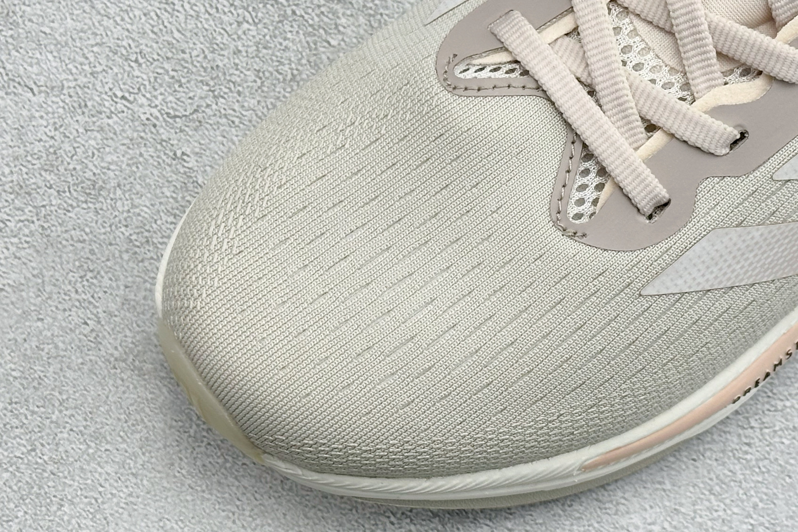 Adidas Supernova Prima M 低帮透气休闲运动跑鞋 TE1685