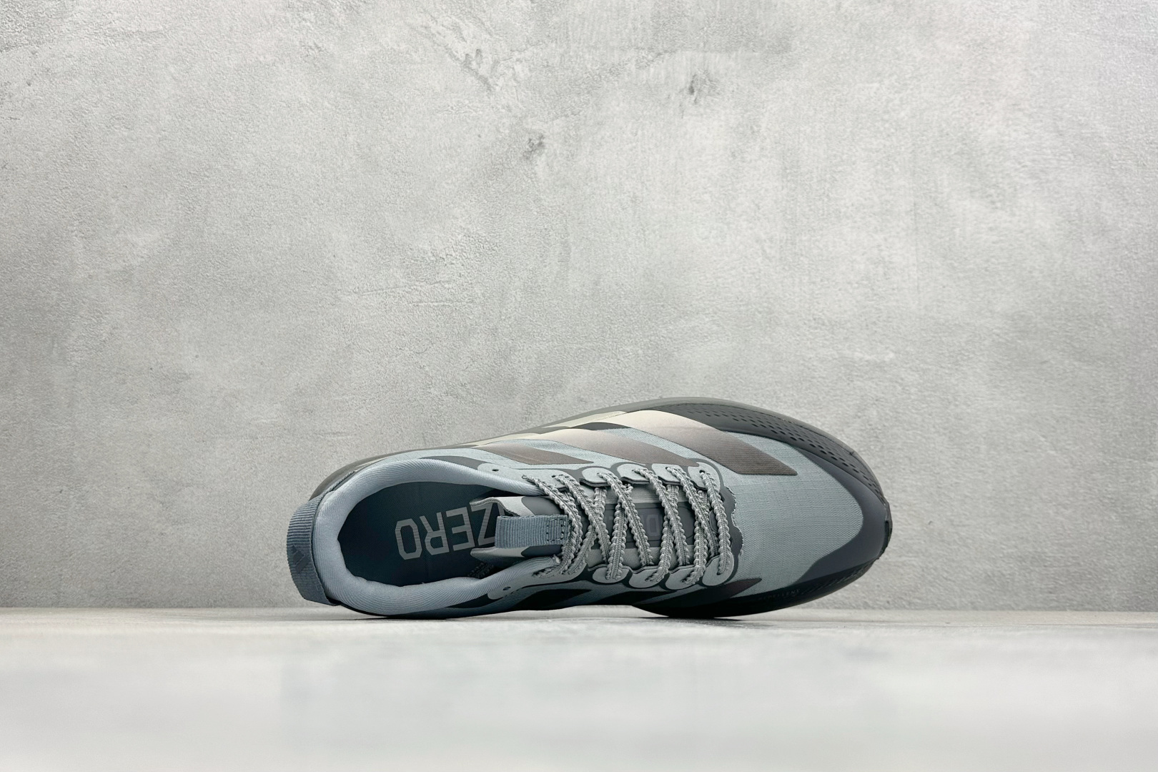 TY版AD ADIZERO EVO SL ATR 阿迪超轻透气缓震跑鞋 KK0310