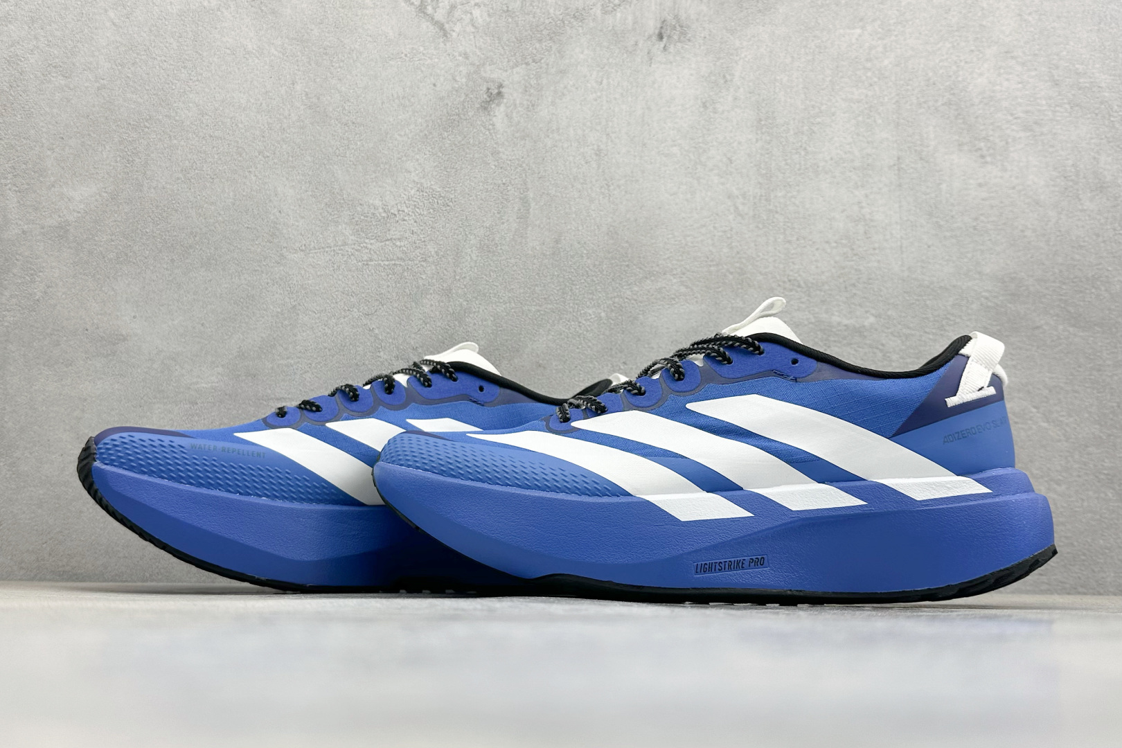 TY版AD ADIZERO EVO SL ATR 阿迪超轻透气缓震跑鞋 KK0323