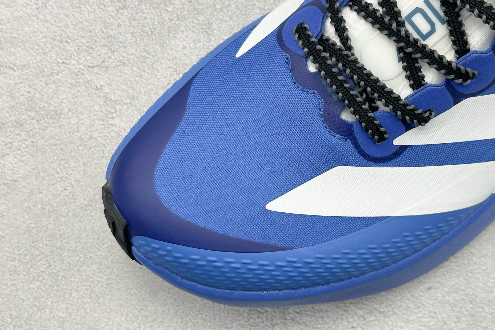 TY版AD ADIZERO EVO SL ATR 阿迪超轻透气缓震跑鞋 KK0323