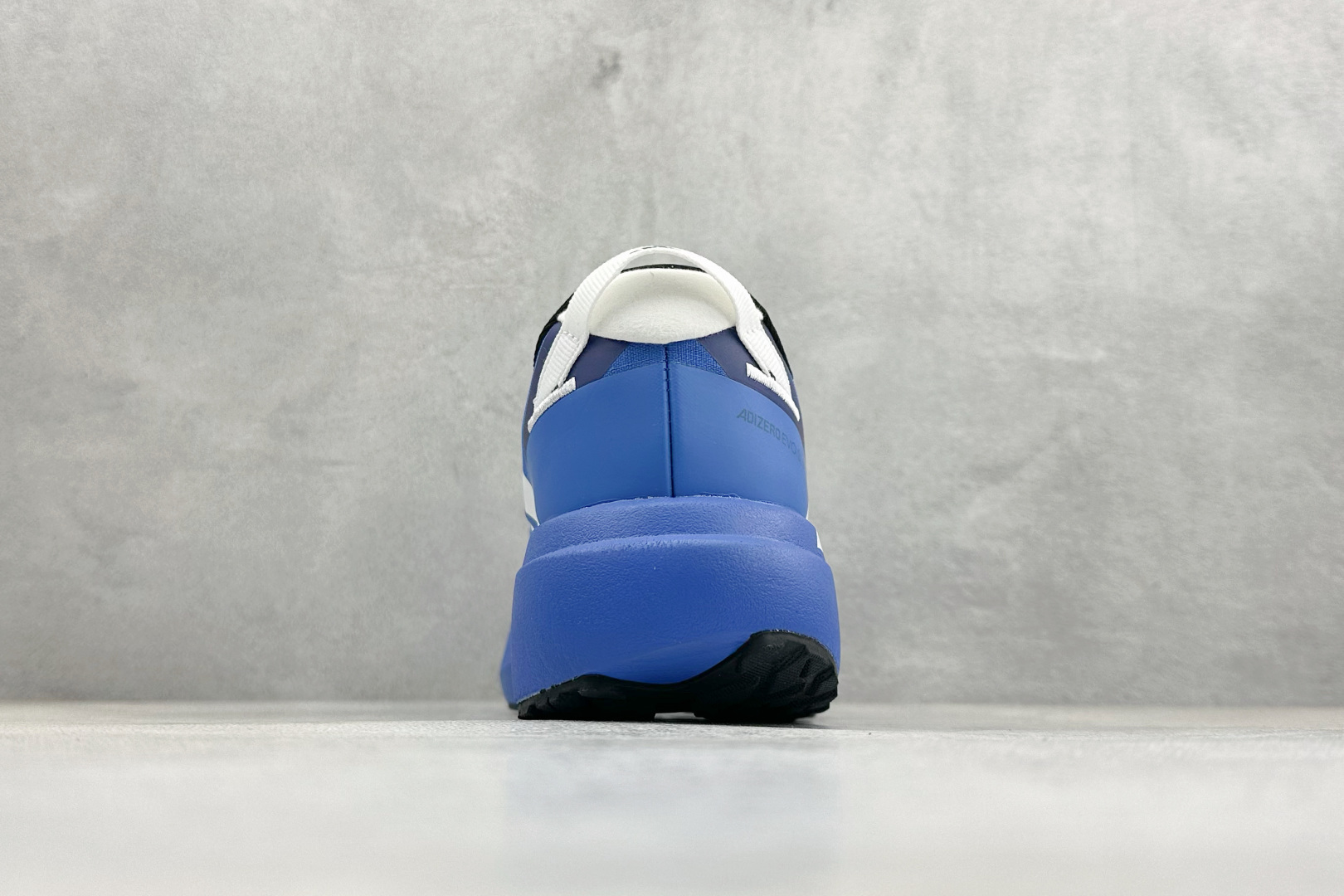 TY版AD ADIZERO EVO SL ATR 阿迪超轻透气缓震跑鞋 KK0323