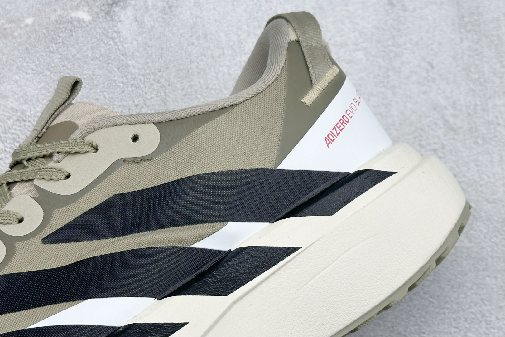 TY版AD ADIZERO EVO SL ATR 阿迪超轻透气缓震跑鞋 KK2690-High Quatity Cheap Brand wholesale wholesaler seller Clothes Bags handbags Sneakers Top Fashion Clothing Shoes from China Factory Chinese suppliers best Quality Beautiful Price TY版AD ADIZERO EVO SL ATR 阿迪超轻透气缓震跑鞋 KK2690