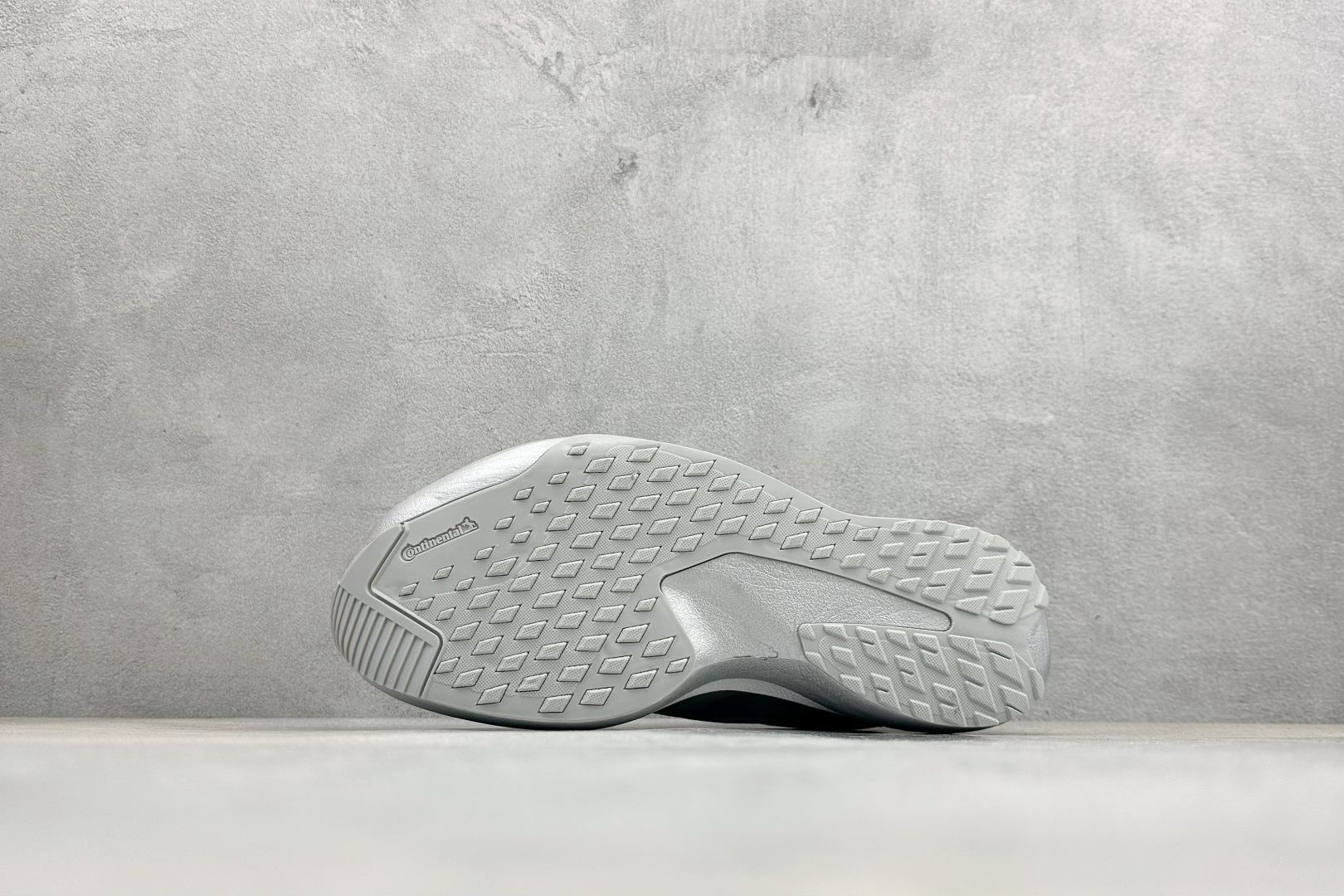 TY版AD ADIZERO EVO SL ATR 阿迪超轻透气缓震跑鞋 KK2696-High Quatity Cheap Brand wholesale wholesaler seller Clothes Bags handbags Sneakers Top Fashion Clothing Shoes from China Factory Chinese suppliers best Quality Beautiful Price TY版AD ADIZERO EVO SL ATR 阿迪超轻透气缓震跑鞋 KK2696