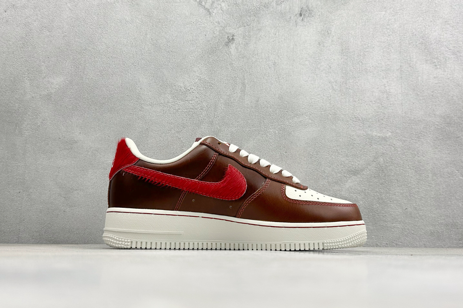 SC版Nike Air Force 1'07 Low 马年限定 复古棕咖赤红 空军一号低帮休闲板鞋 FV3694-103