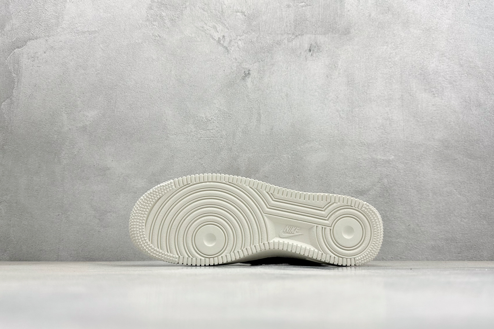 SC版Nike Air Force 1'07 Low 马年限定 复古棕咖赤红 空军一号低帮休闲板鞋 FV3694-103