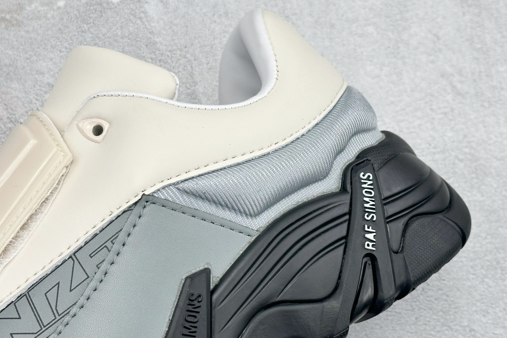 RAF SIMONS Antei 先锋潮流 复古低帮休闲鞋 HR740009L