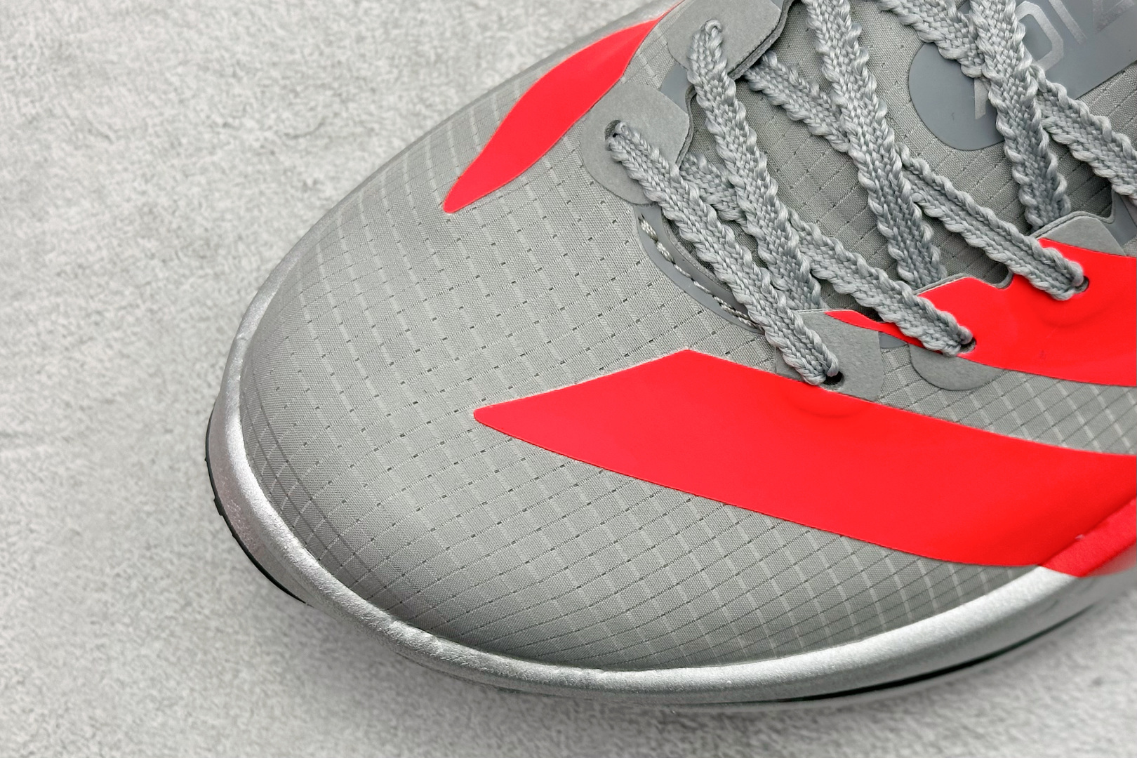 Adidas ADIZERO ADIOS PRO 5 M 马拉松竞速专业跑鞋 CELERMESH针织网面非常轻薄 K18293