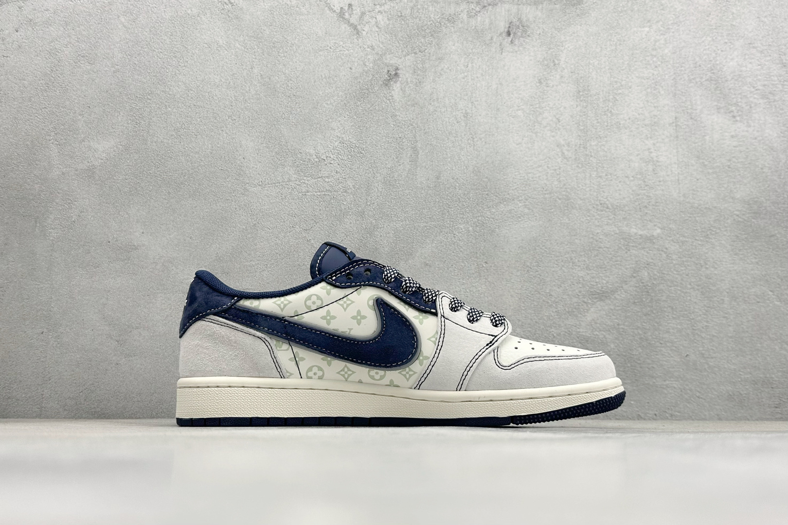 Air Jordan 1 Low AJ1 乔1 LV联名 高端定制 倒钩低帮复古篮球鞋 CX5050-Y37