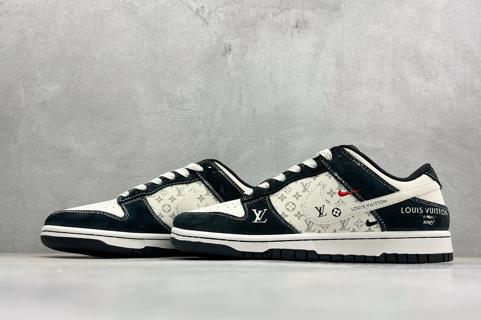 黑白奢潮 板鞋新标杆｜Nike Dunk Low x LV定制款 KG6699-F02